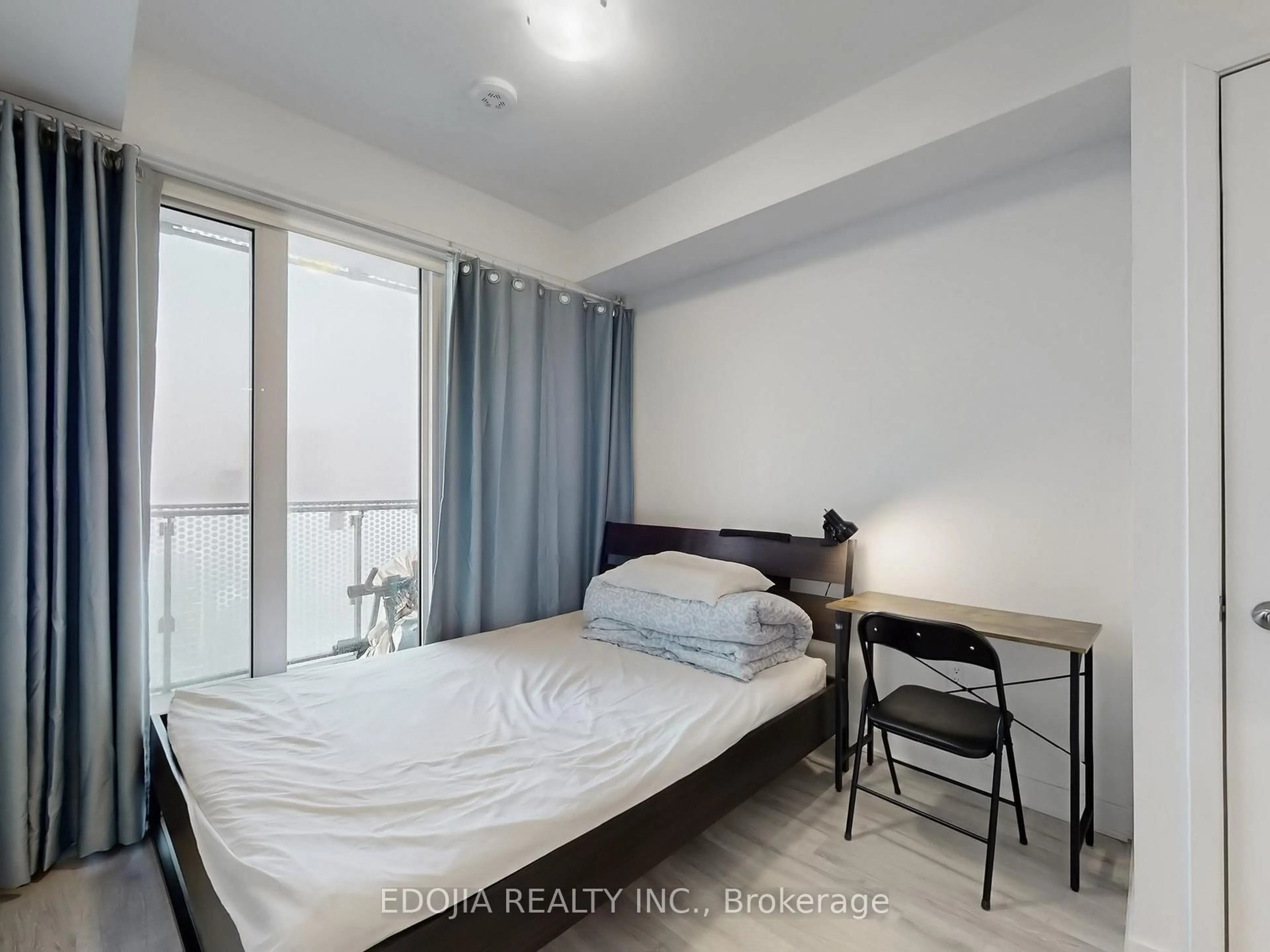 Bedroom with bed, unknown for 70 Princess St #2816, Toronto Ontario M5A 0X6