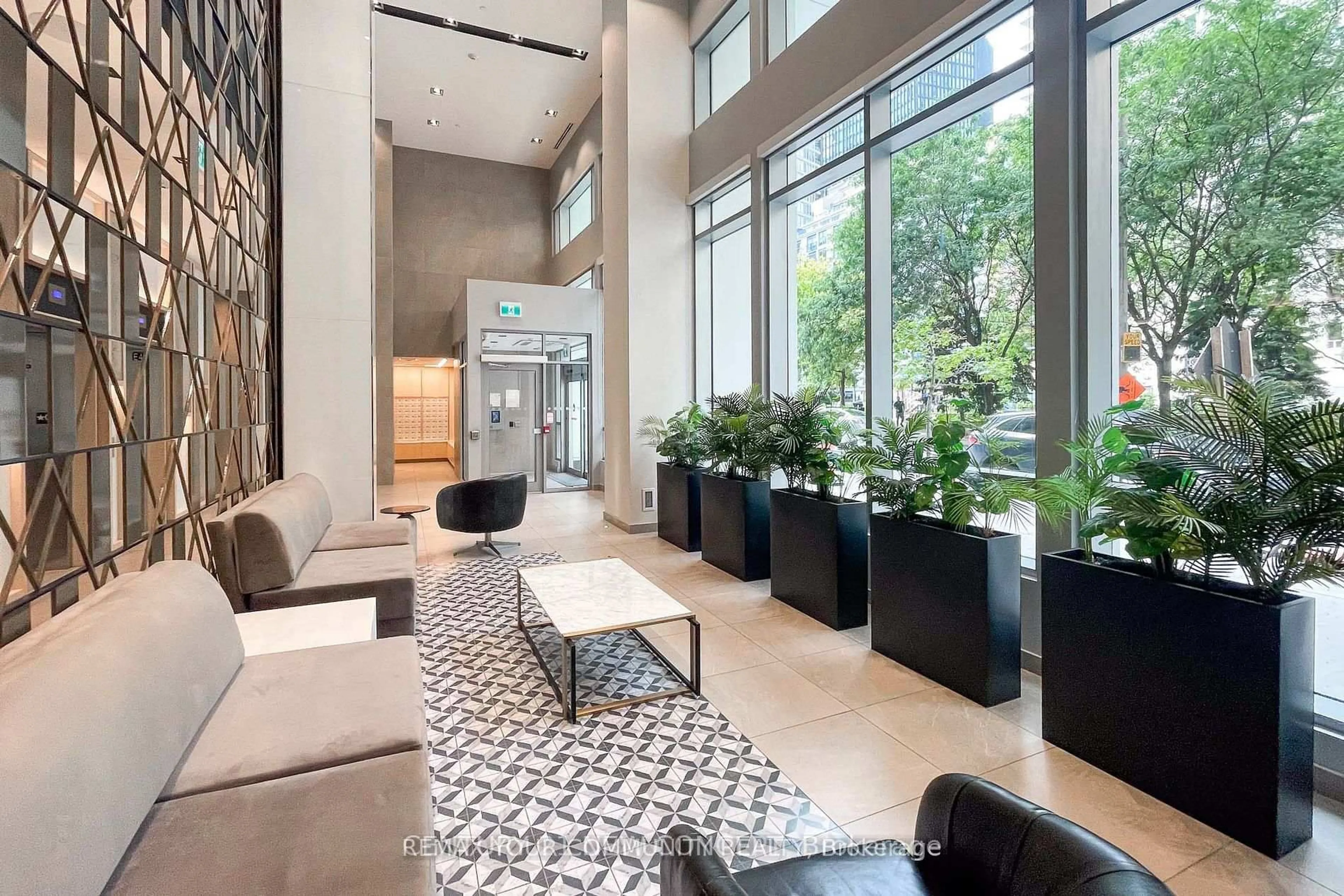 Lobby for 77 Mutual St #2506, Toronto Ontario M5B 0B9