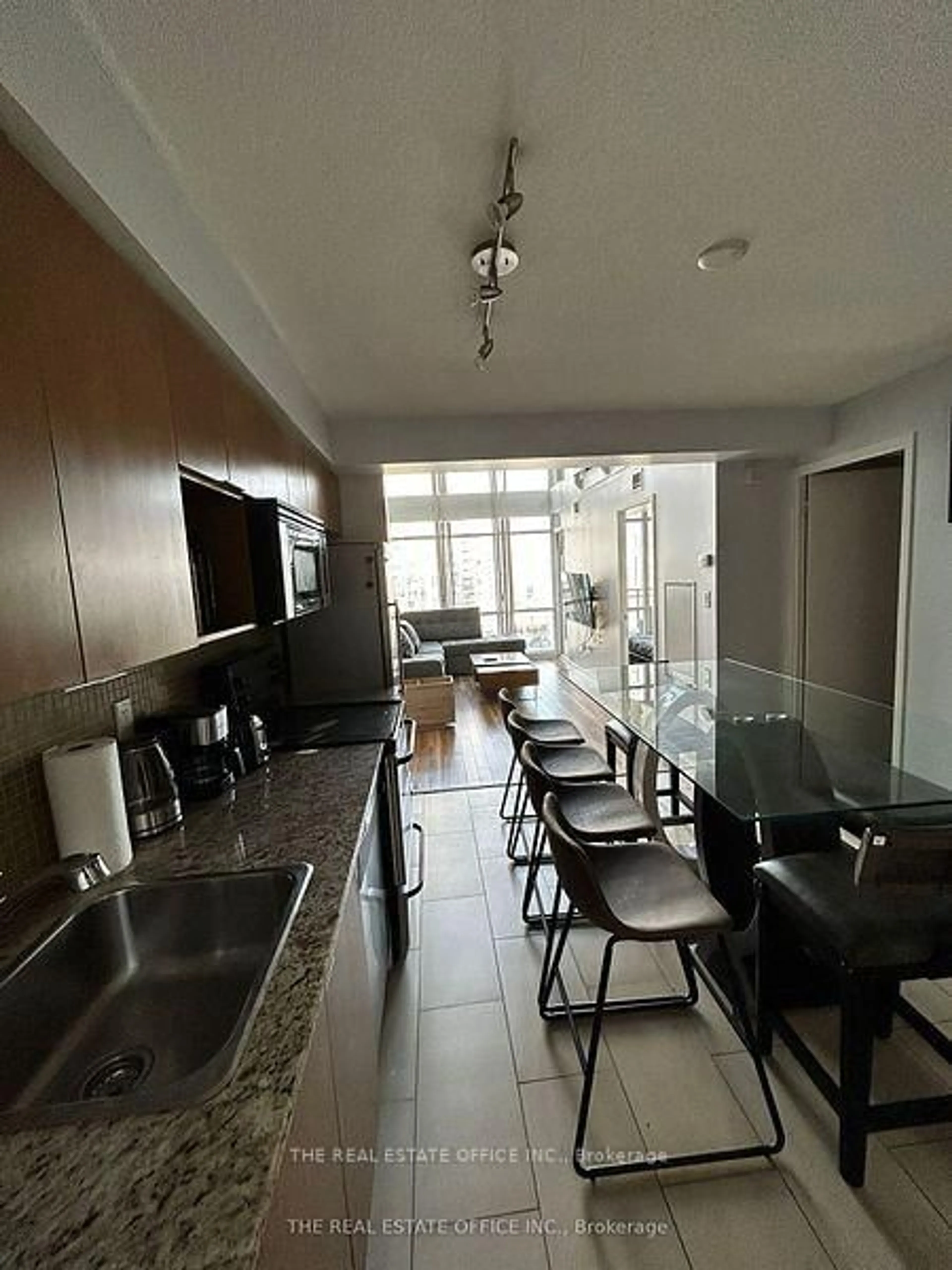 Dining room, unknown for 15 Fort York Blvd #2808, Toronto Ontario M5V 3Y4
