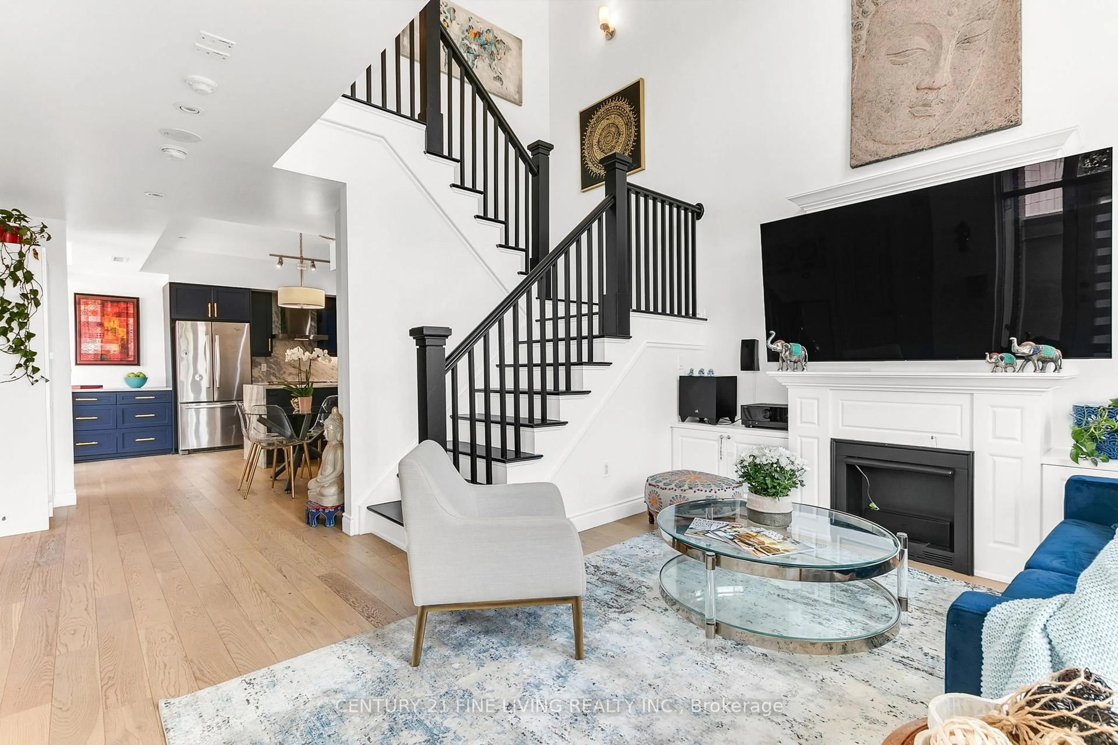 Unknown for 6 Pirandello St #Th22, Toronto Ontario M6K 0B1