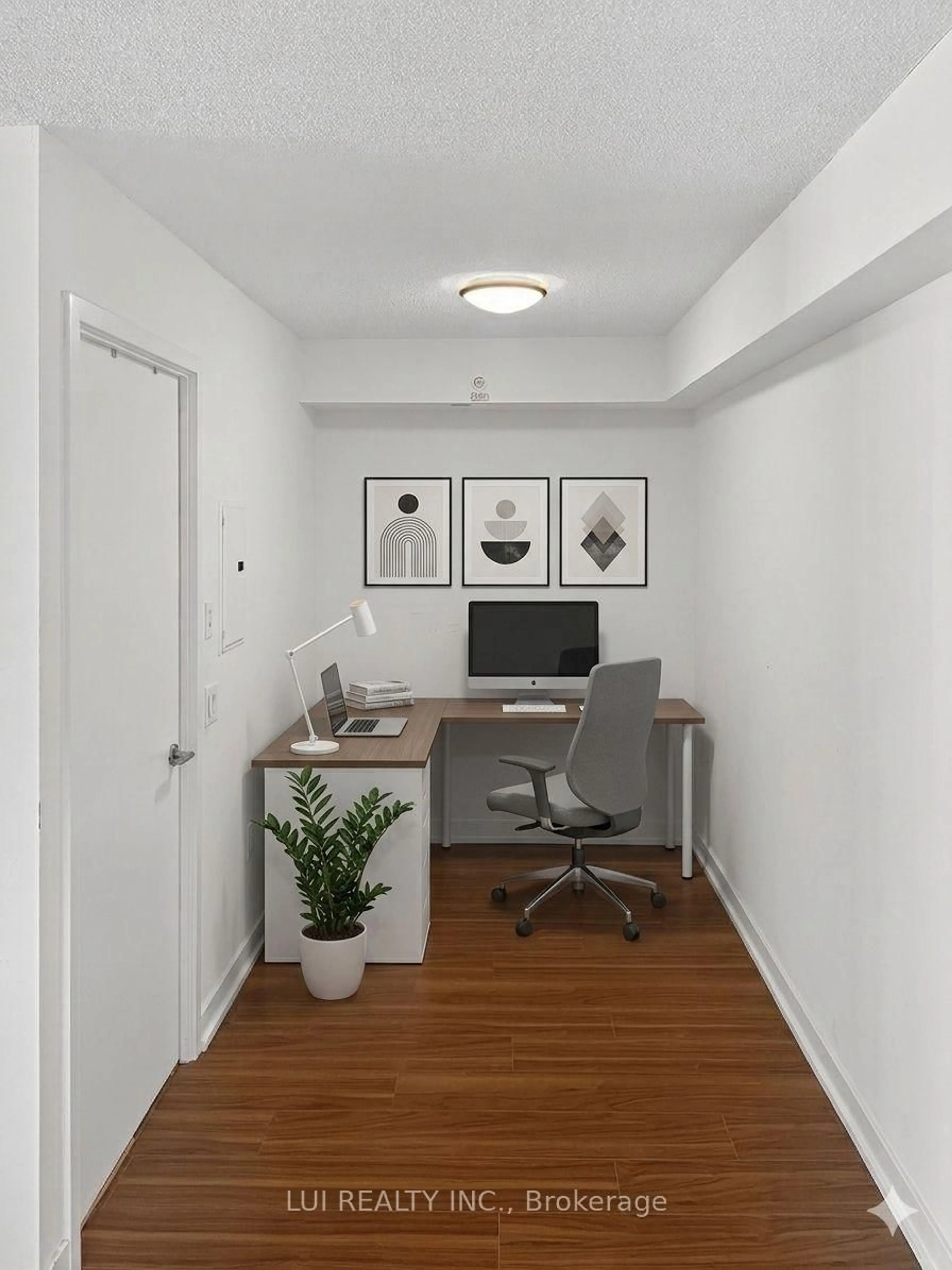 A pic of a room for 75 queens wharf Rd #903, Toronto Ontario M5V 0J8