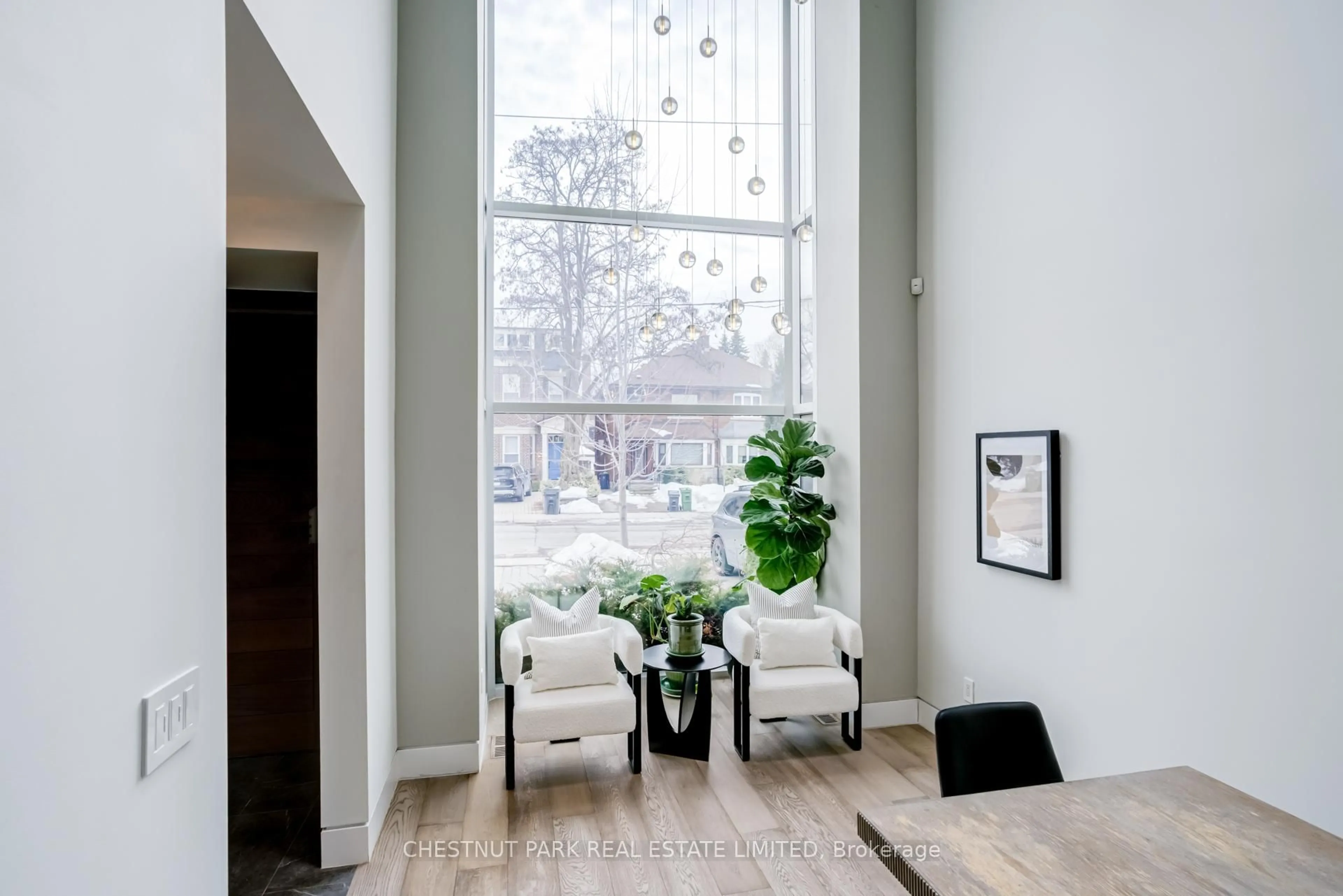 Unknown for 278 St Germain Ave, Toronto Ontario M5M 1W3