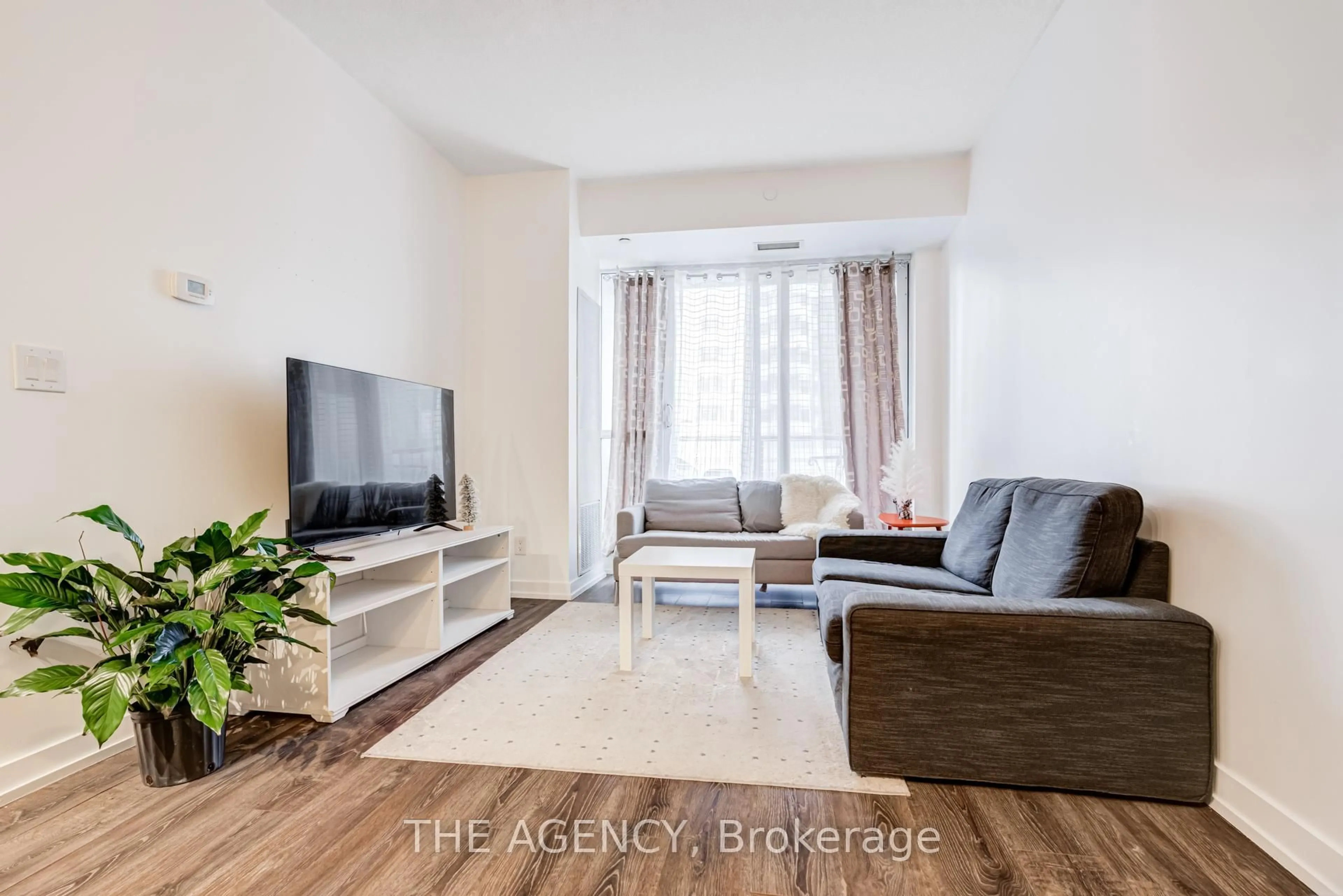 Living room with furniture, unknown for 200 Sackville St #413, Toronto Ontario M5A 0C4