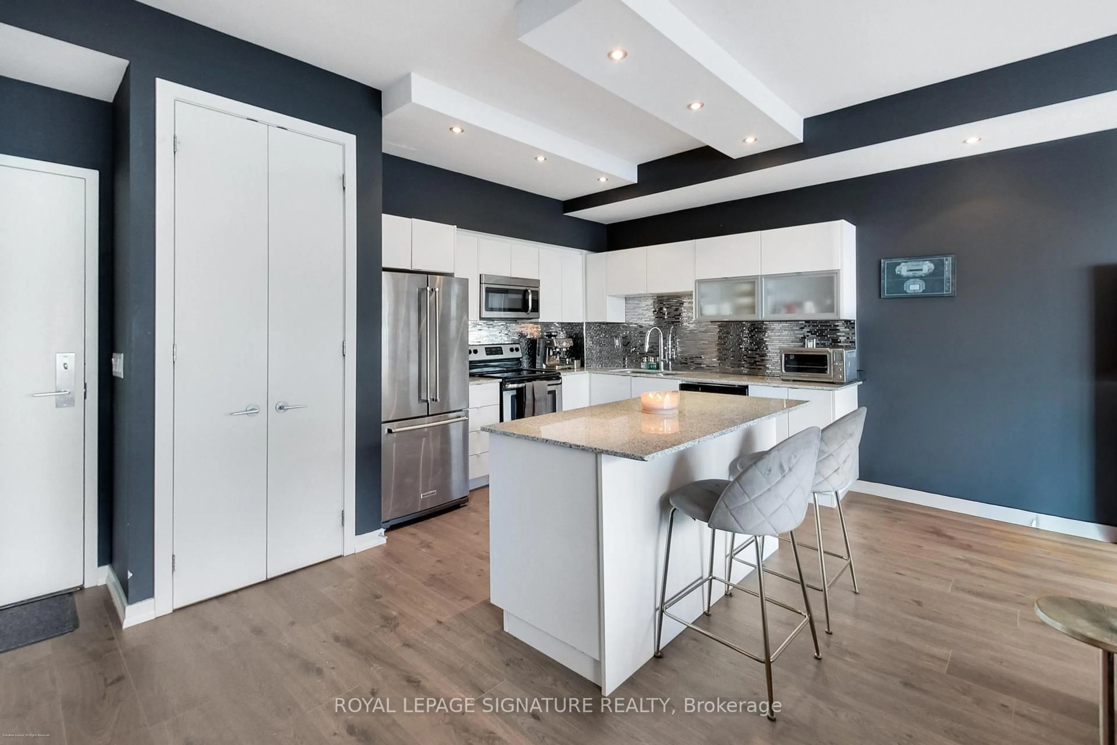 Open concept kitchen, unknown for 59 East Liberty St #2209, Toronto Ontario M6K 3R1