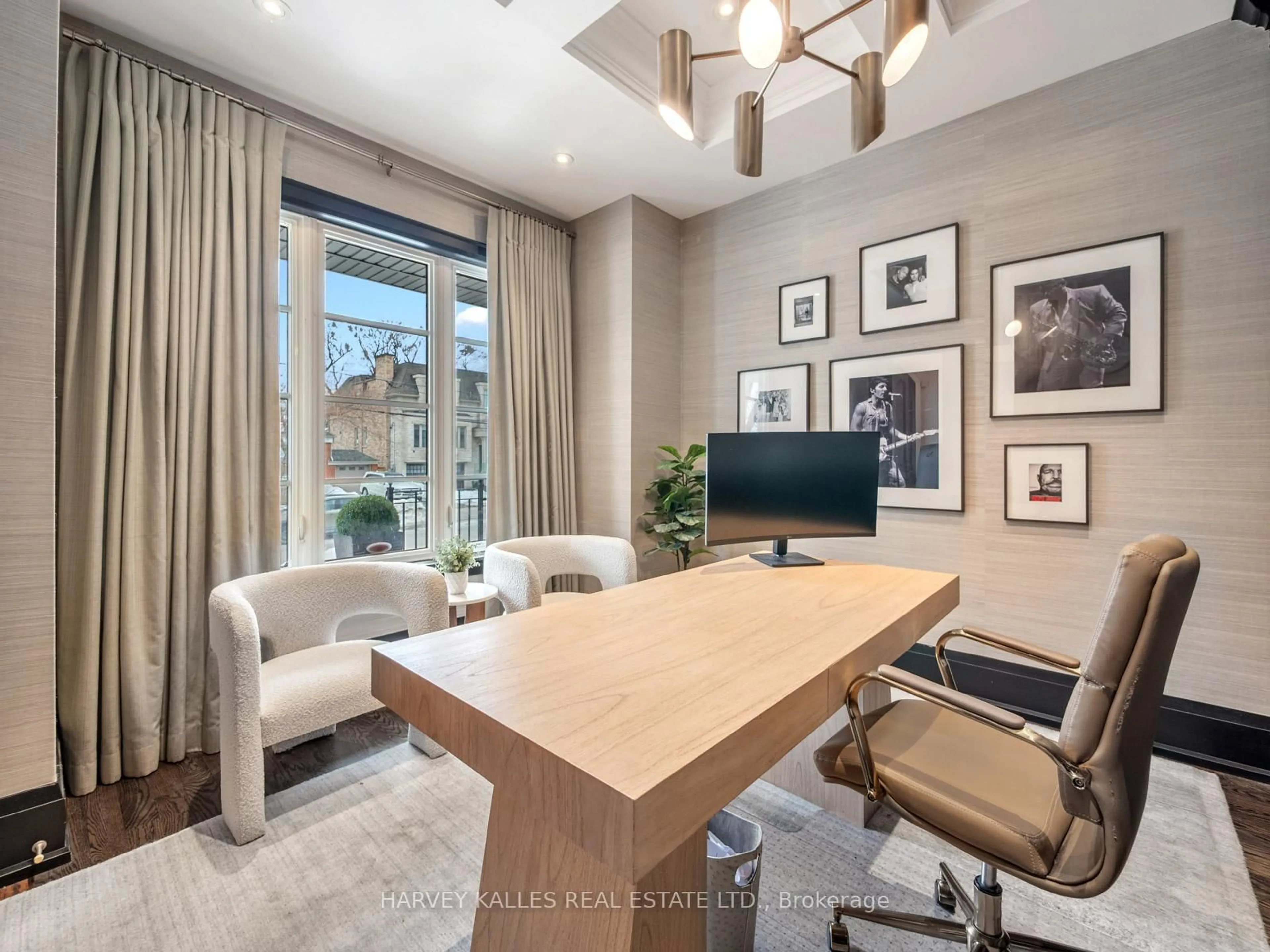 A pic of a room for 190 Carmichael Ave, Toronto Ontario M5M 2X3