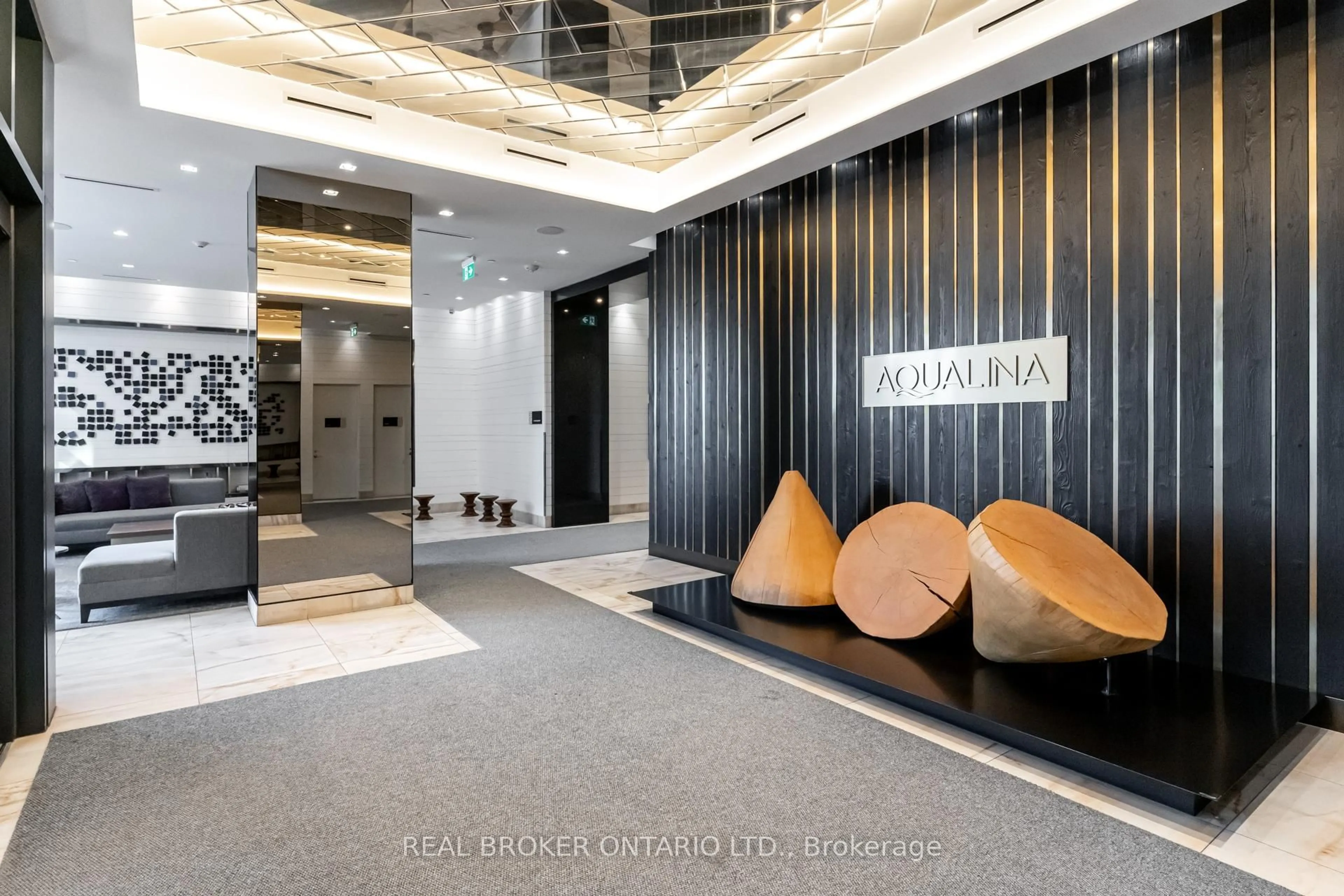 Lobby for 55 Merchants Wharf #620, Toronto Ontario M5A 0P2