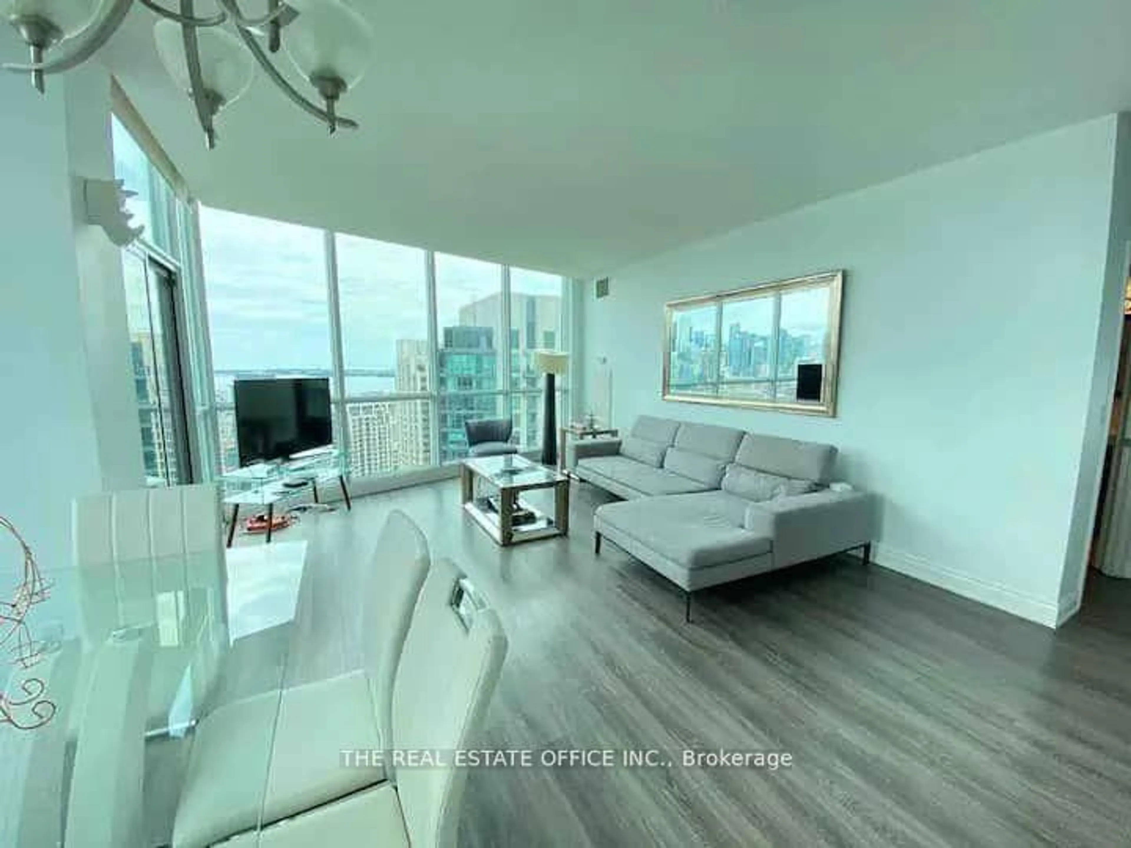 Living room with furniture, unknown for 219 Fort York Blvd #PH02, Toronto Ontario M5V 1B1