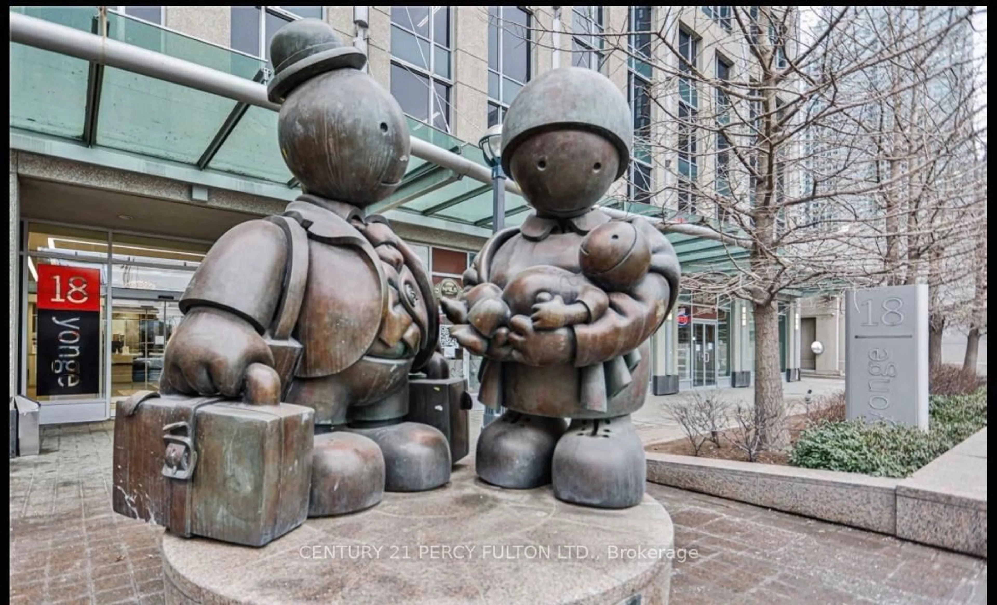 Patio, street for 18 Yonge St #3408, Toronto Ontario M5E 1Z8