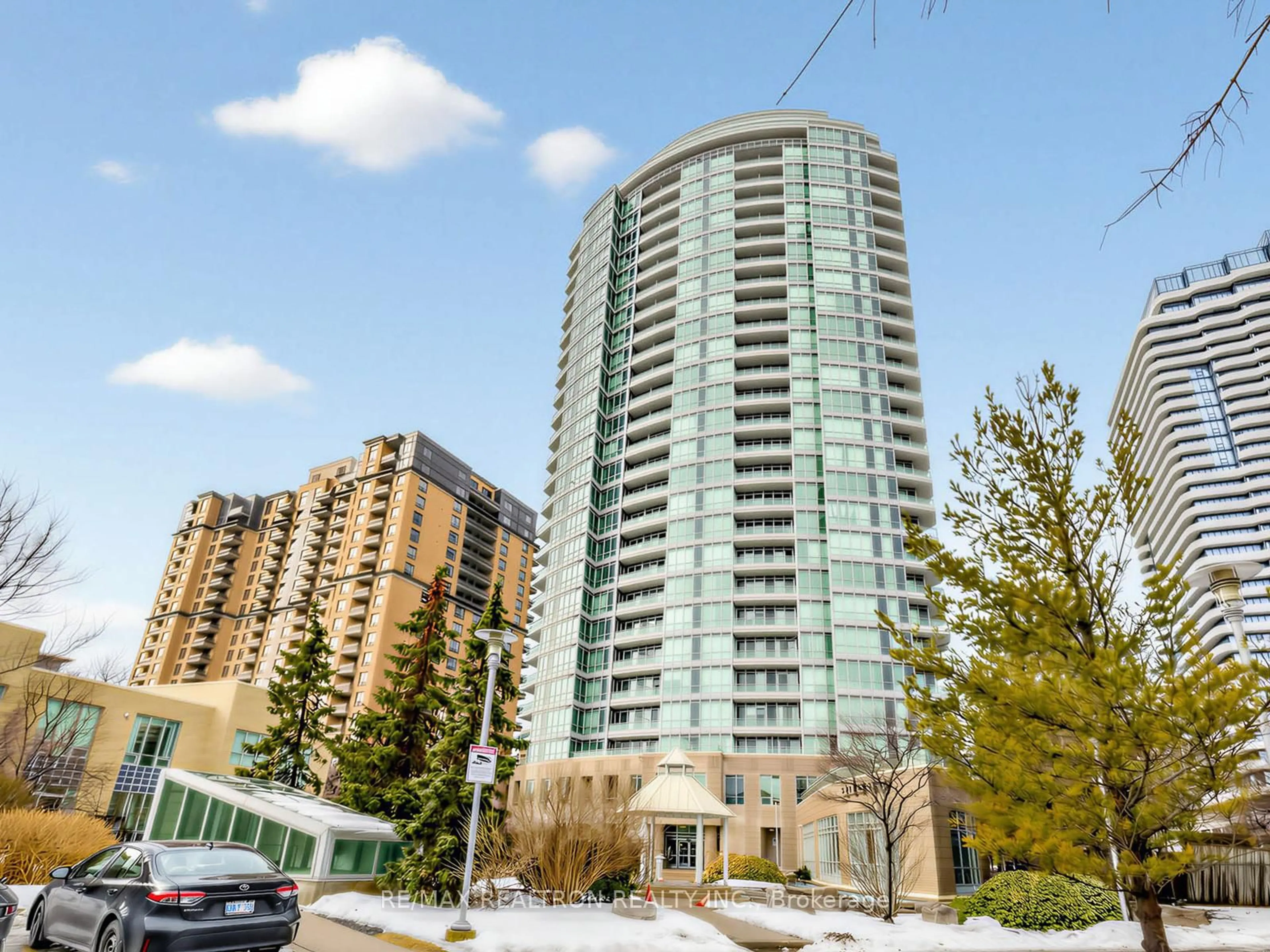 Indoor foyer for 60 Byng Ave #2102, Toronto Ontario M2N 7K3
