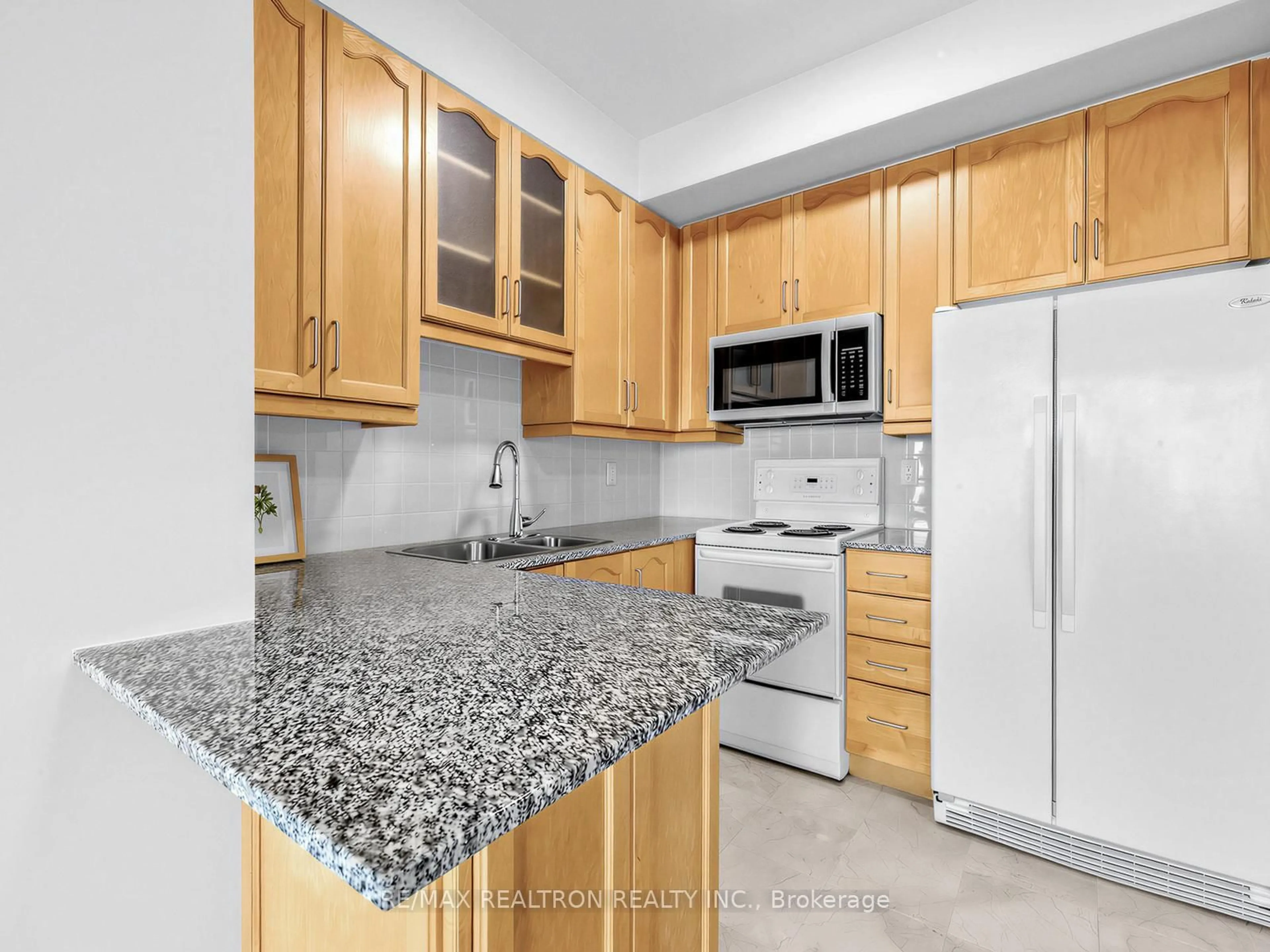 Standard kitchen, unknown for 60 Byng Ave #2102, Toronto Ontario M2N 7K3