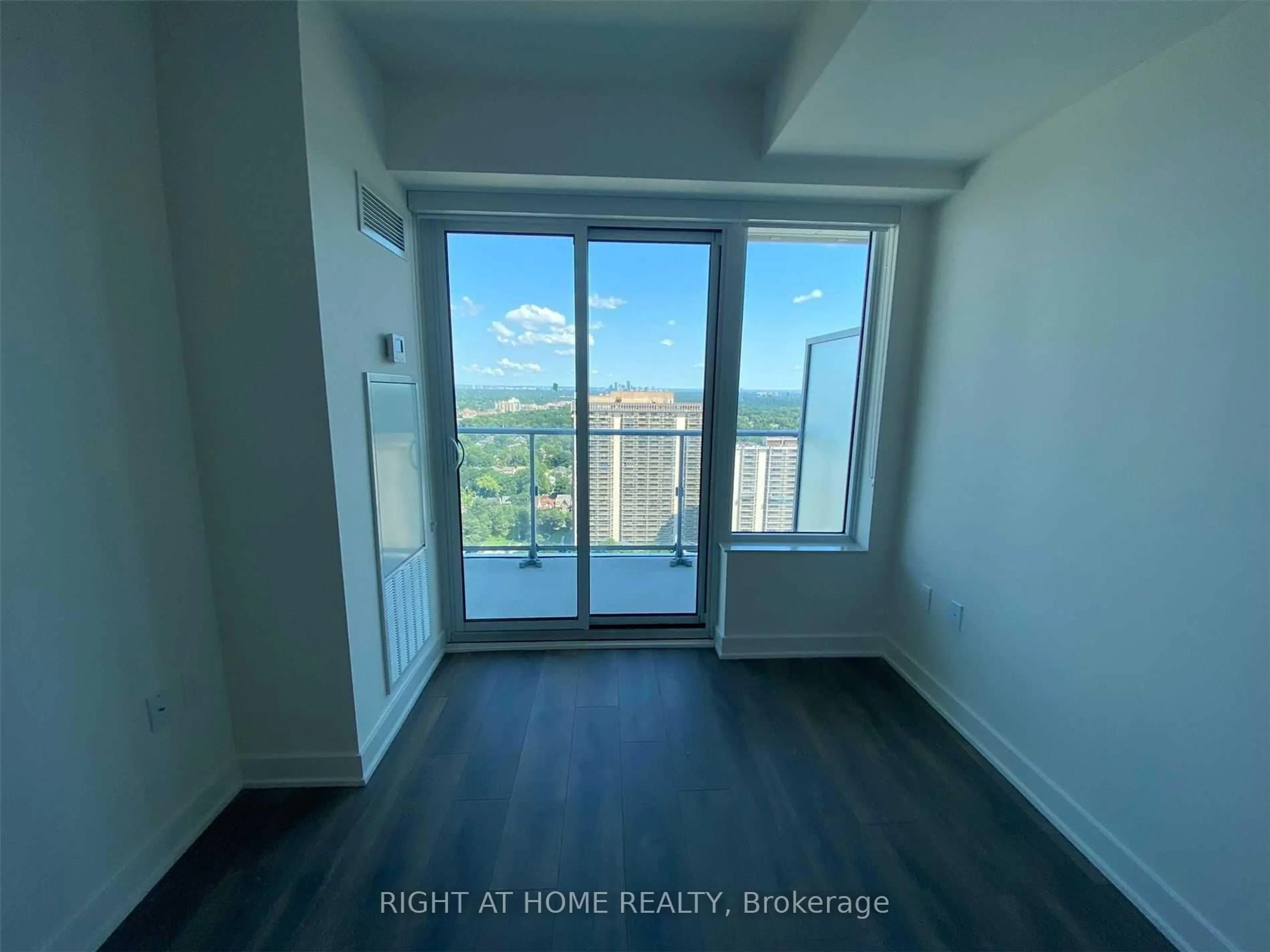 A pic of a room for 99 Broadway Ave #3101, Toronto Ontario M4P 0E3