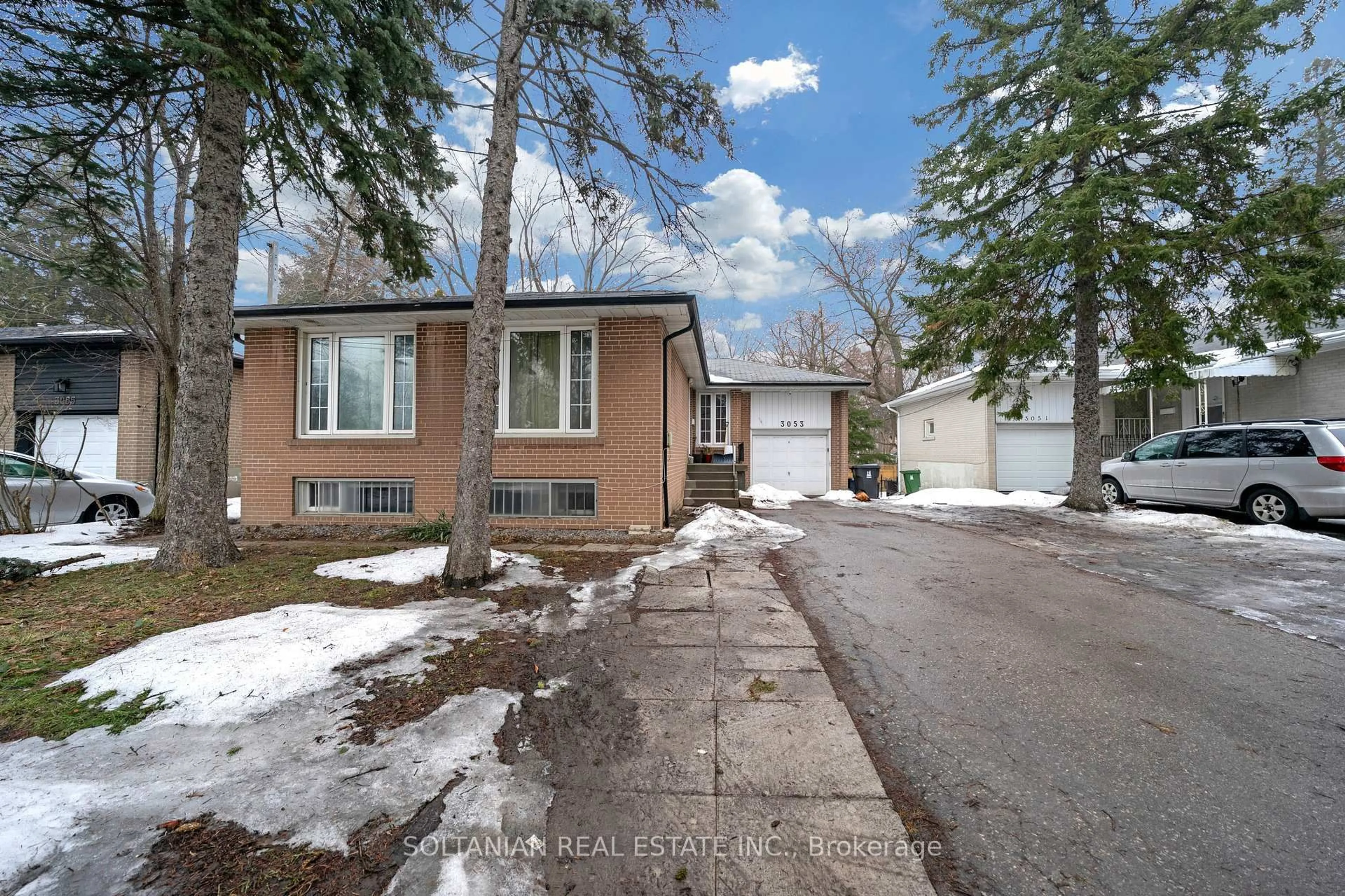 Unknown for 3053 Bayview Ave, Toronto Ontario M2K 1G1