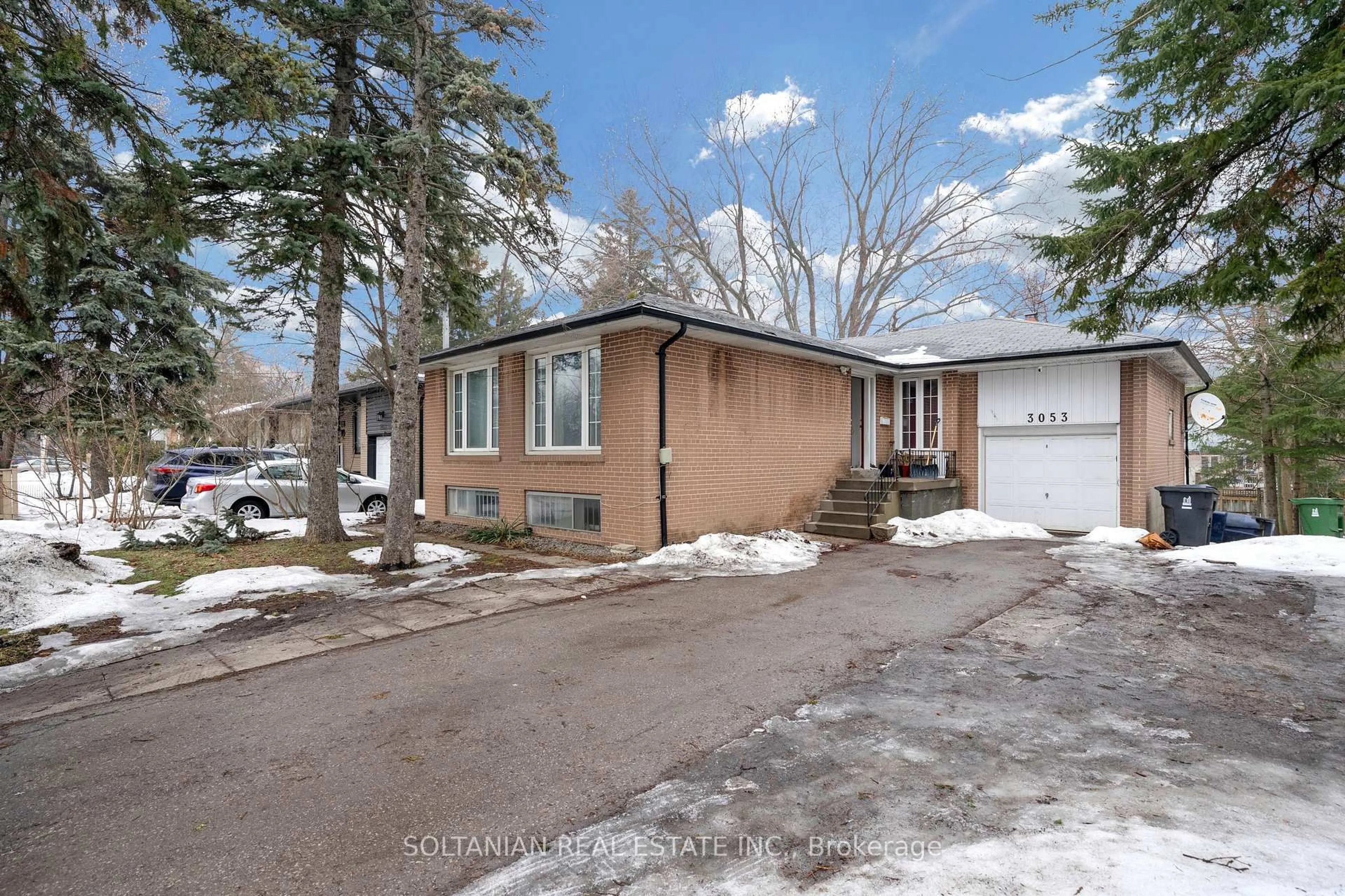 Unknown for 3053 Bayview Ave, Toronto Ontario M2K 1G1