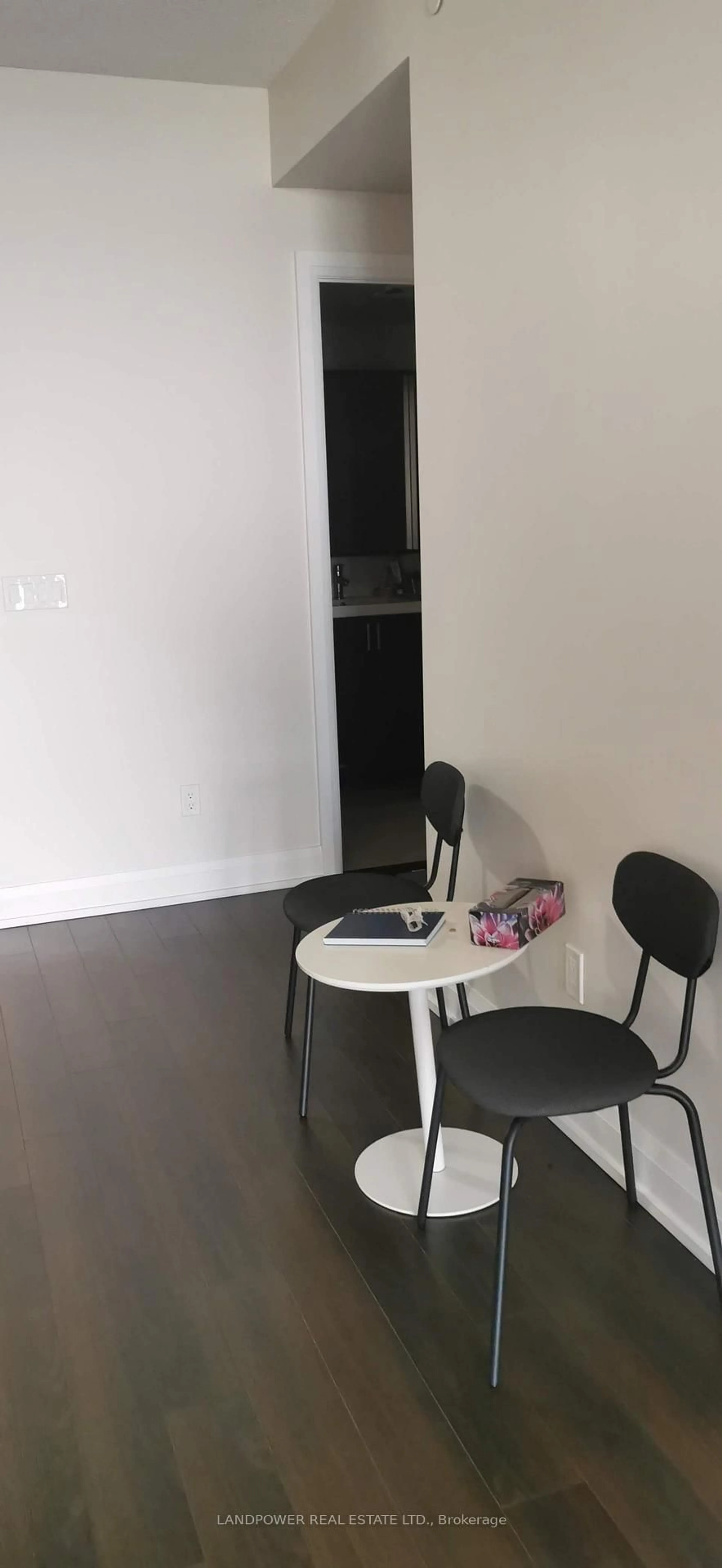 A pic of a room for 18 Graydon Hall Dr #1501, Toronto Ontario M3A 0A4