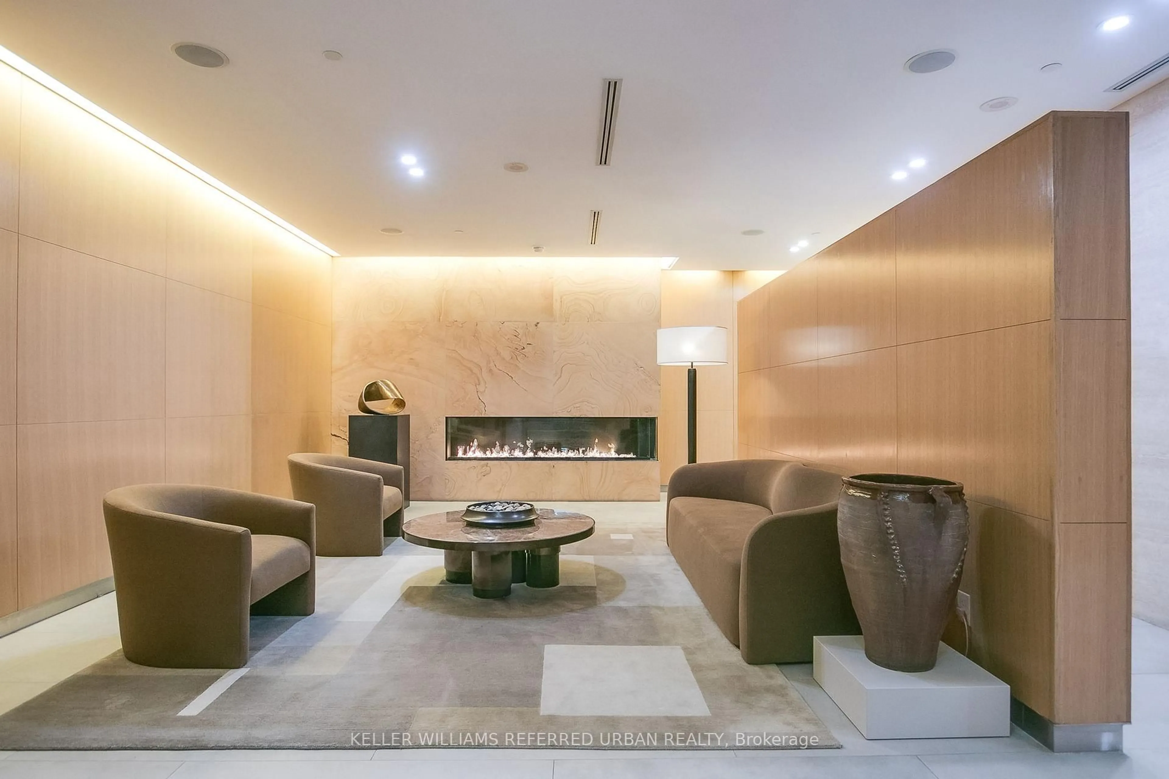 Lobby for 25 Broadway Ave #1502, Toronto Ontario M4P 1T7