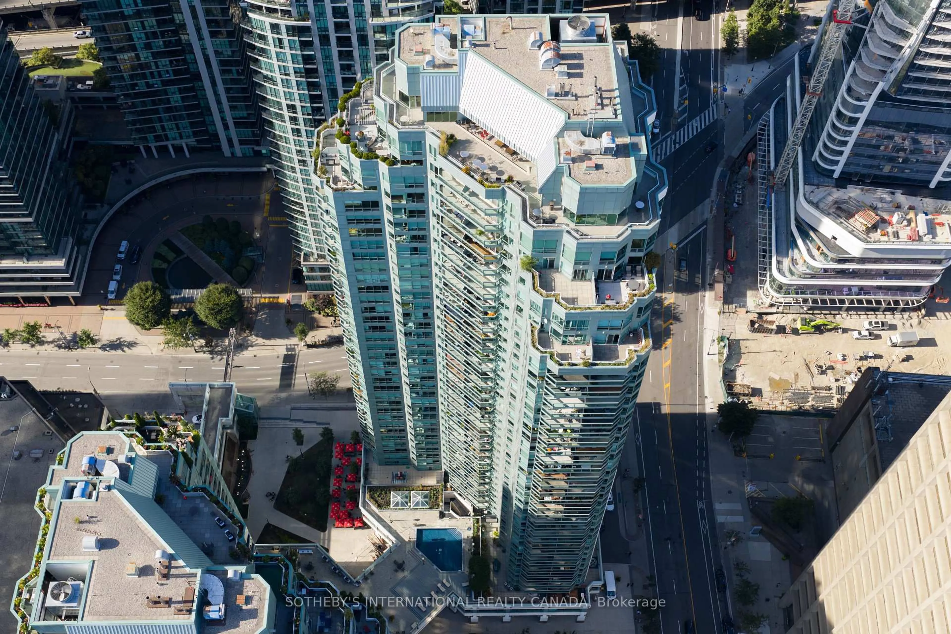 A pic from outside/outdoor area/front of a property/back of a property/a pic from drone, city buildings view from balcony for 10 Yonge St #3407, Toronto Ontario M5E 1R4