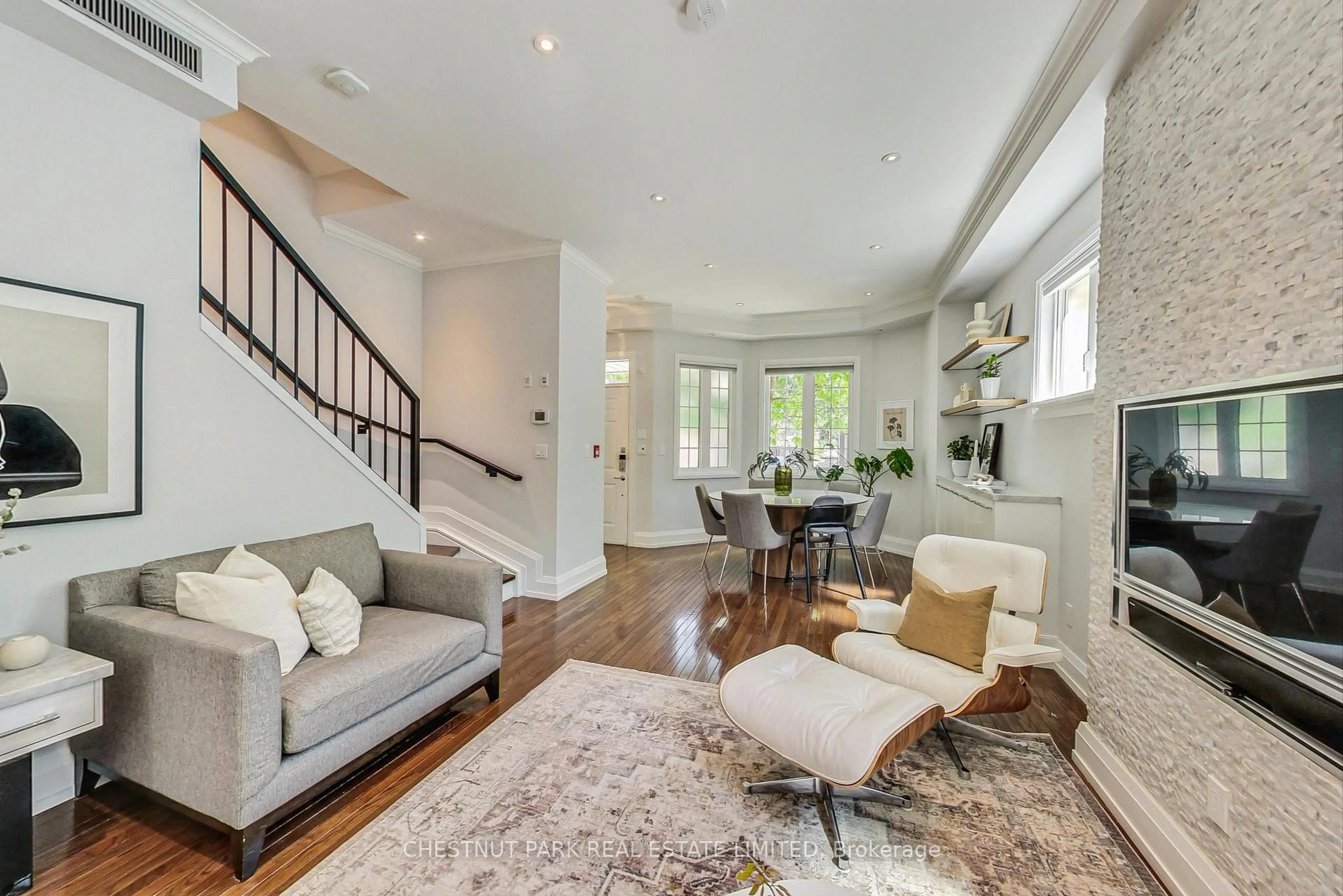 Living room with furniture, unknown for 19 Earl St, Toronto Ontario M4Y 1M4