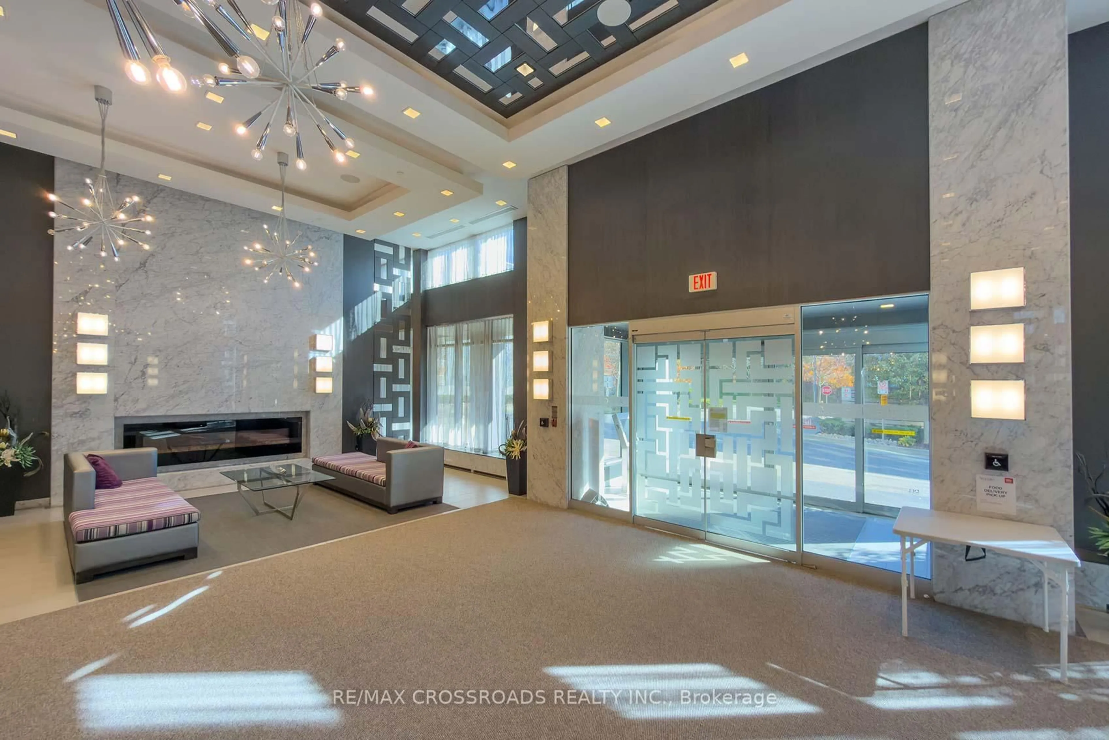 Lobby for 18 Graydon Hall Dr #601, Toronto Ontario M3A 0A4