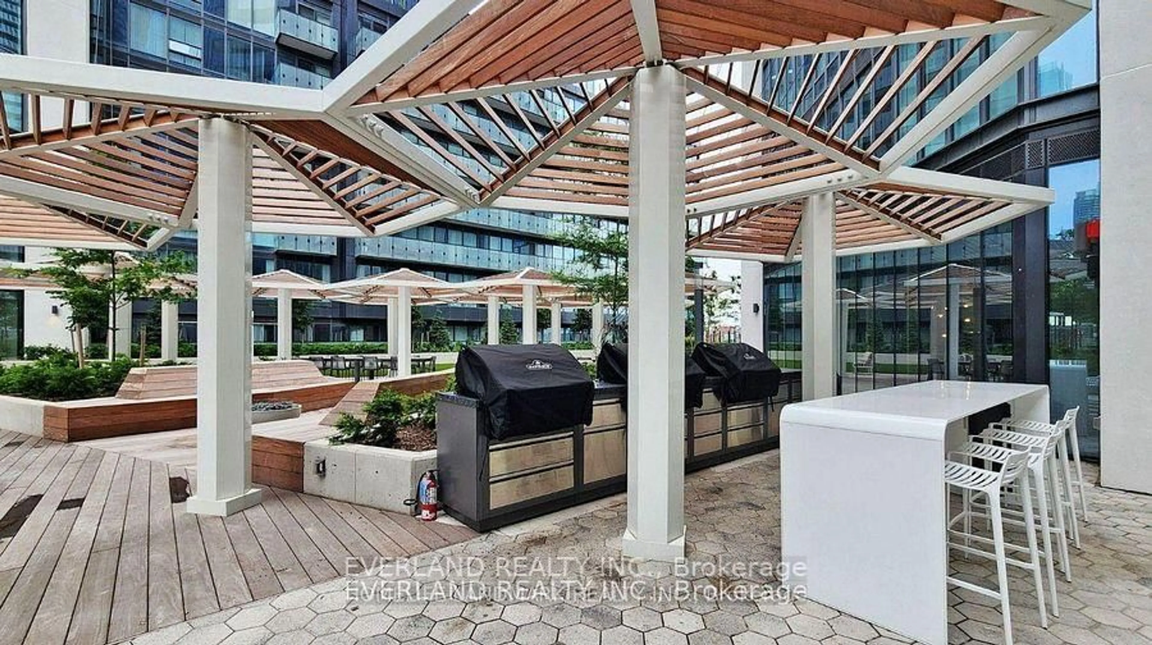 Unknown for 138 Downes St #1108, Toronto Ontario M5E 0E4