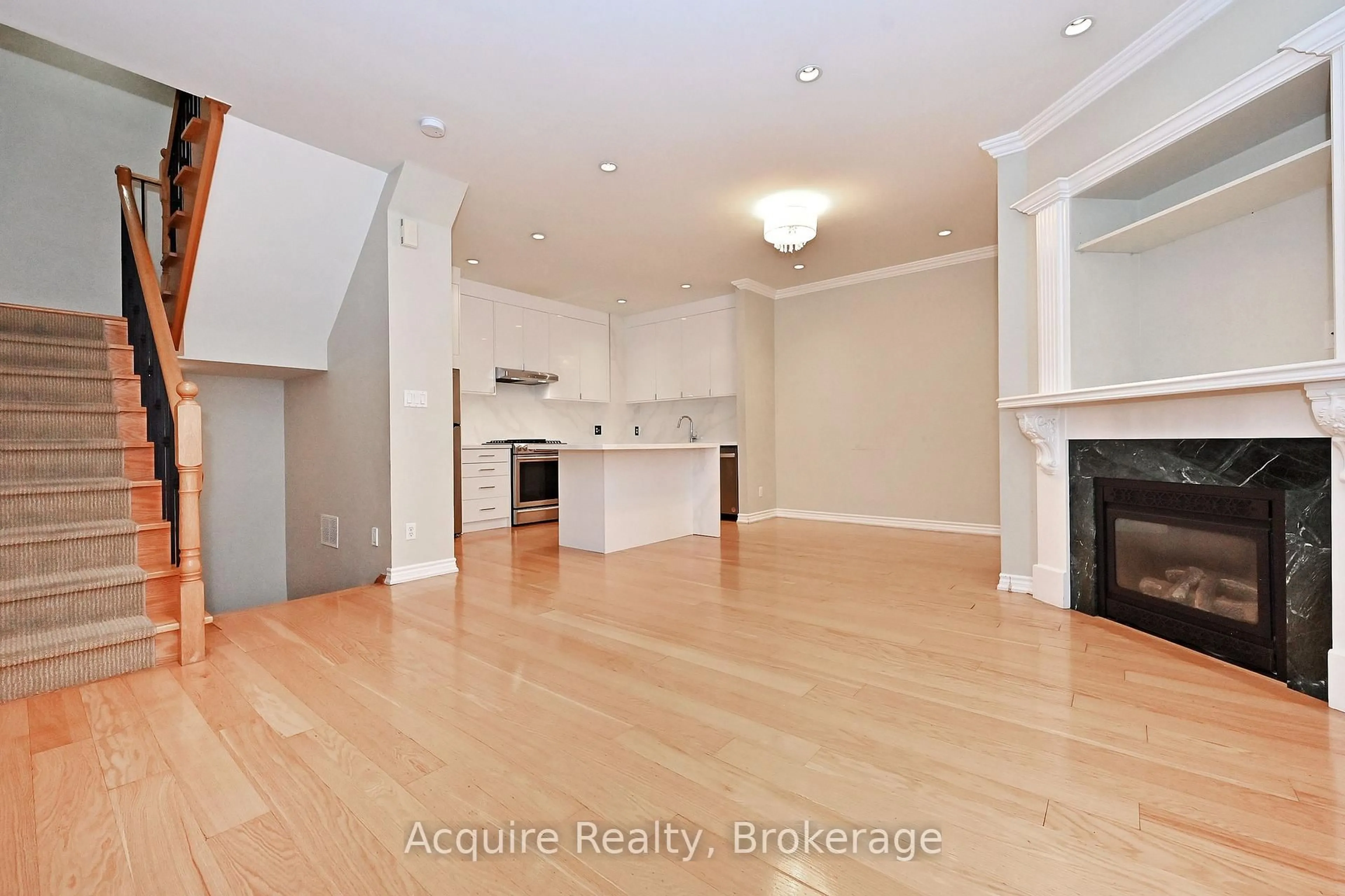 Open concept kitchen, wood/laminate floor for 37 Avondale Ave #505, Toronto Ontario M2N 7C1