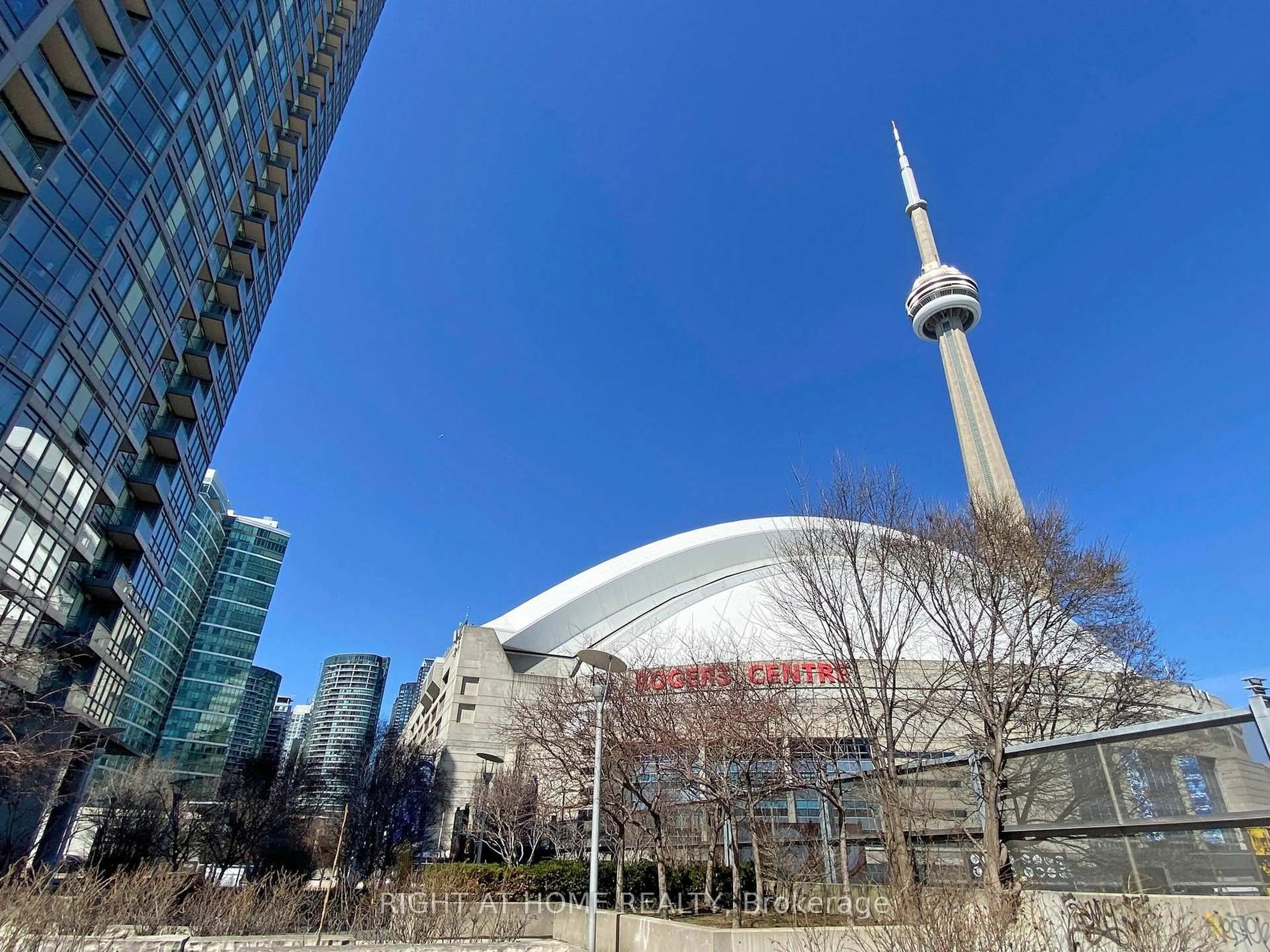 Unknown for 5 Mariner Terr #2908, Toronto Ontario M5V 3V6