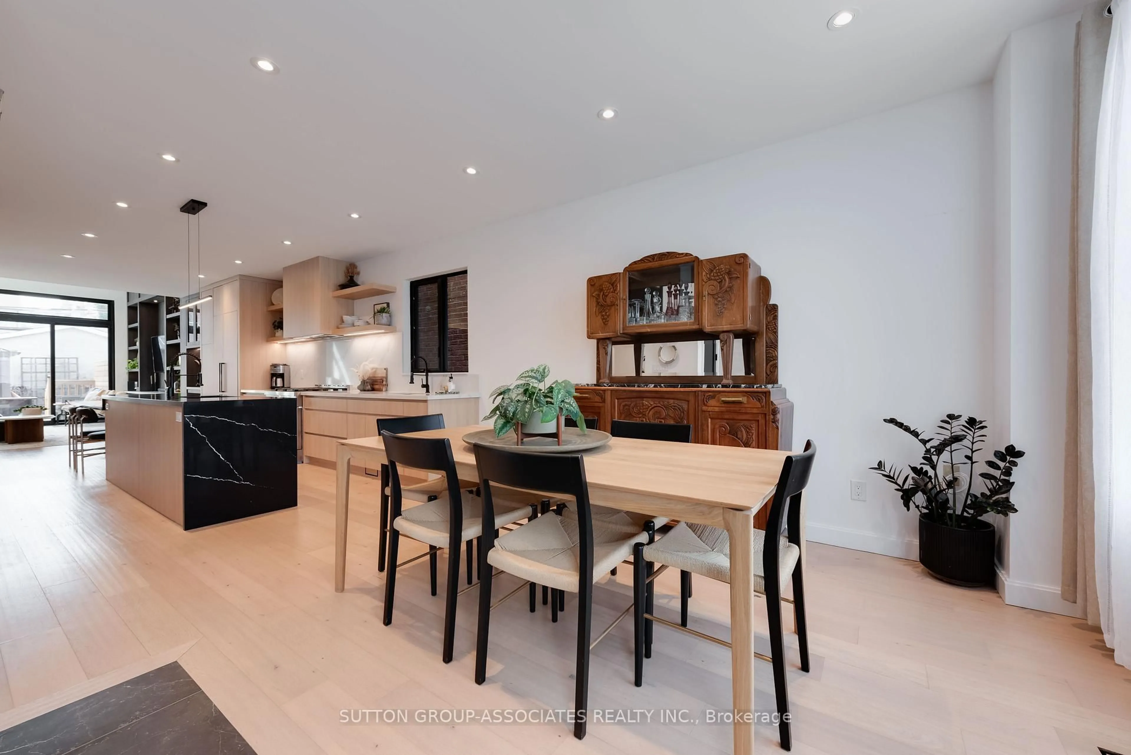 Contemporary kitchen, unknown for 243 Robina Ave, Toronto Ontario M6C 3Y9