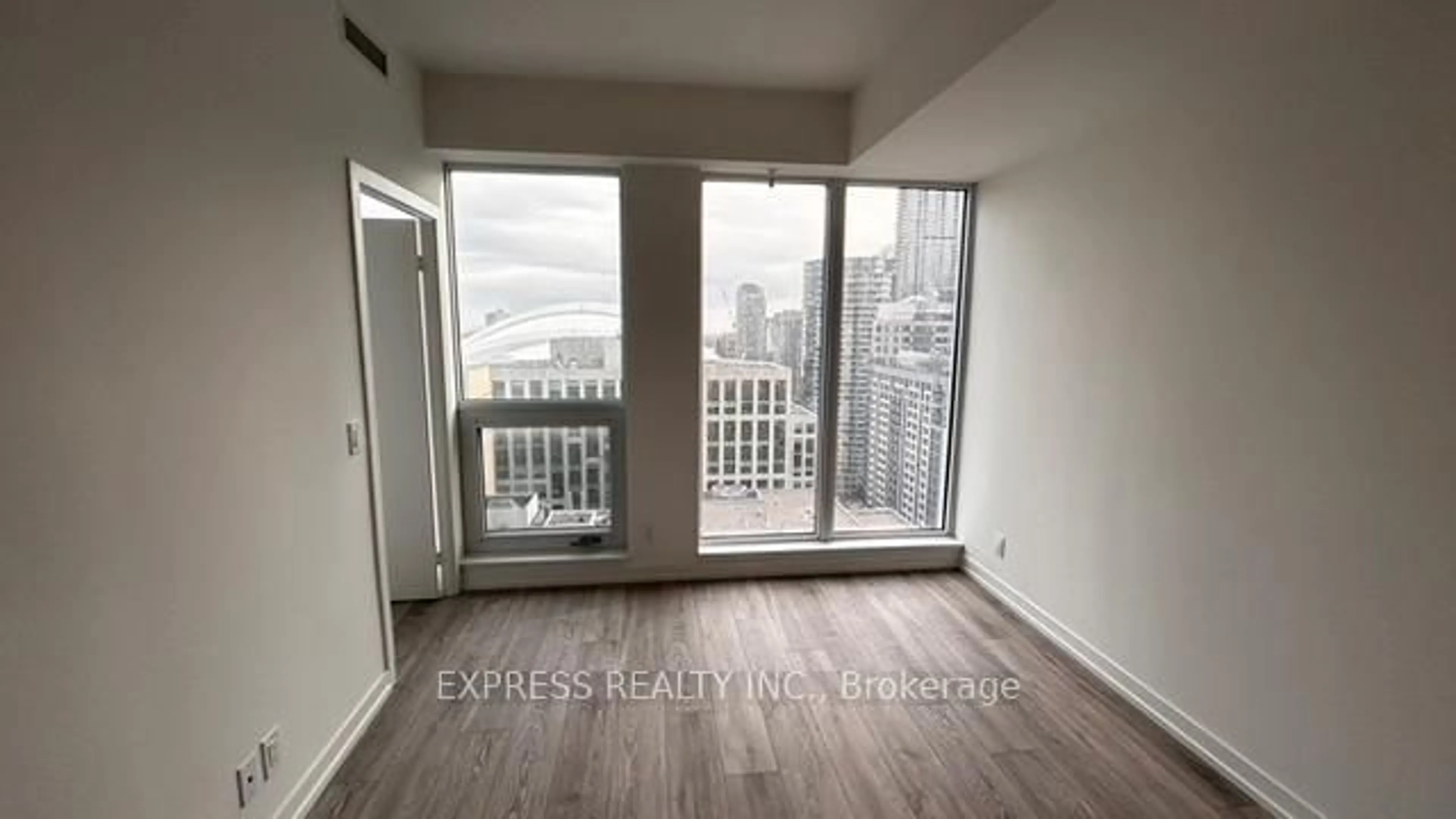 A pic of a room for 55 Mercer St #2511, Toronto Ontario M5V 0W4