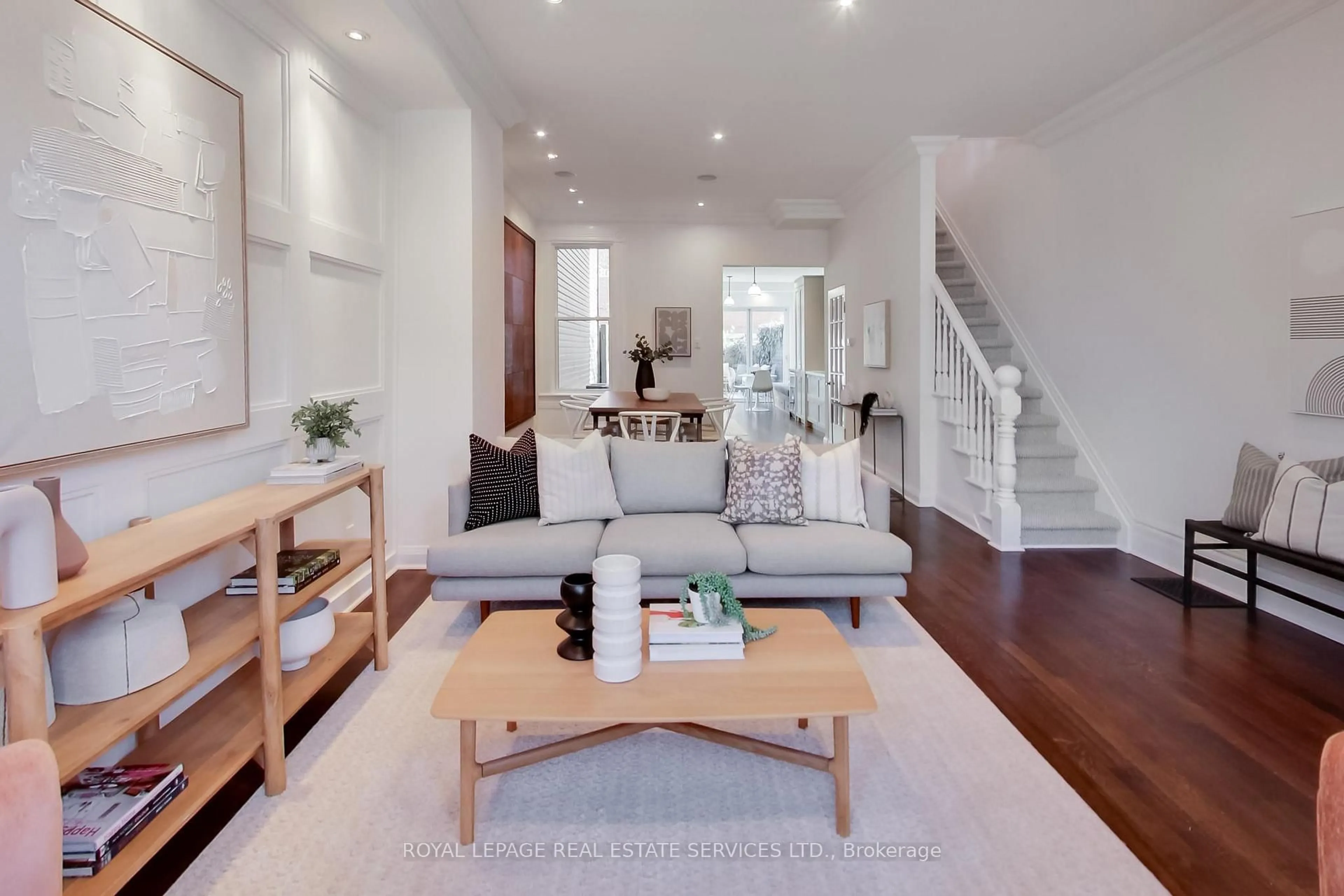 Living room with furniture, unknown for 53 Robinson St, Toronto Ontario M6J 1L4