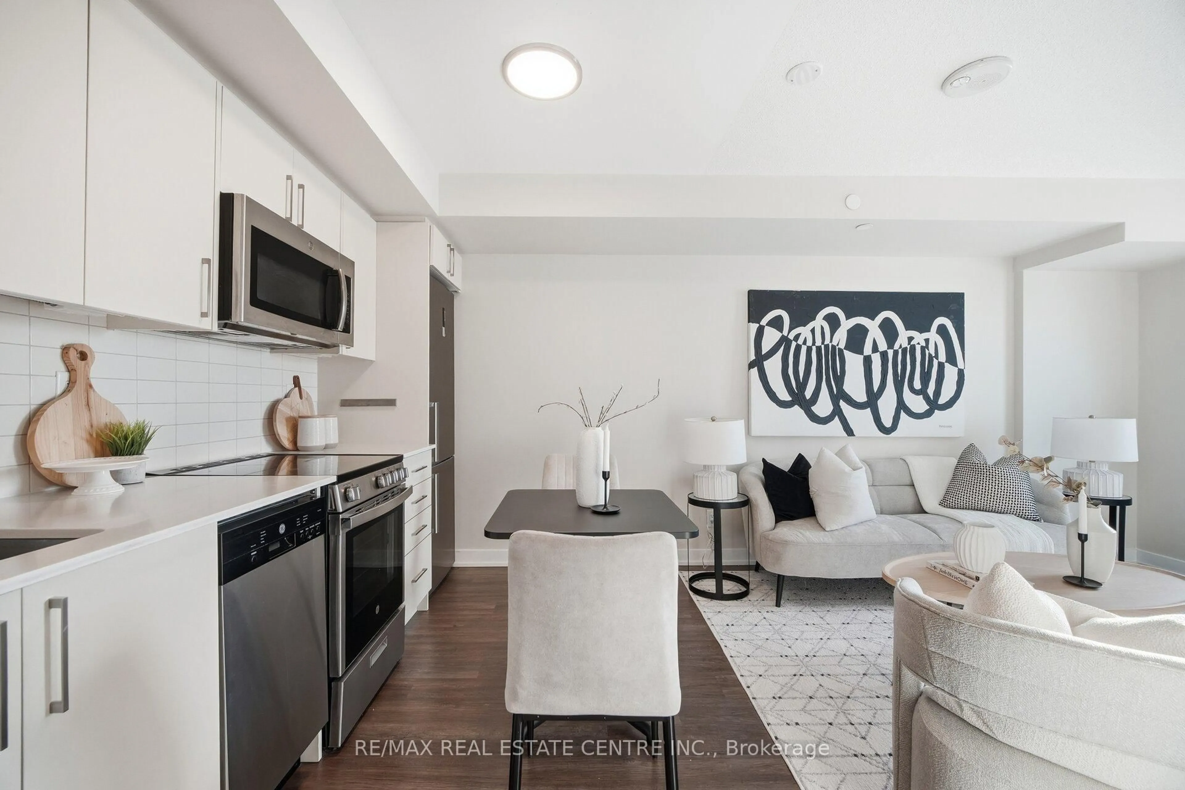 Open concept kitchen, unknown for 38 Monte Kwinter Crt #1112, Toronto Ontario M3H 0E2