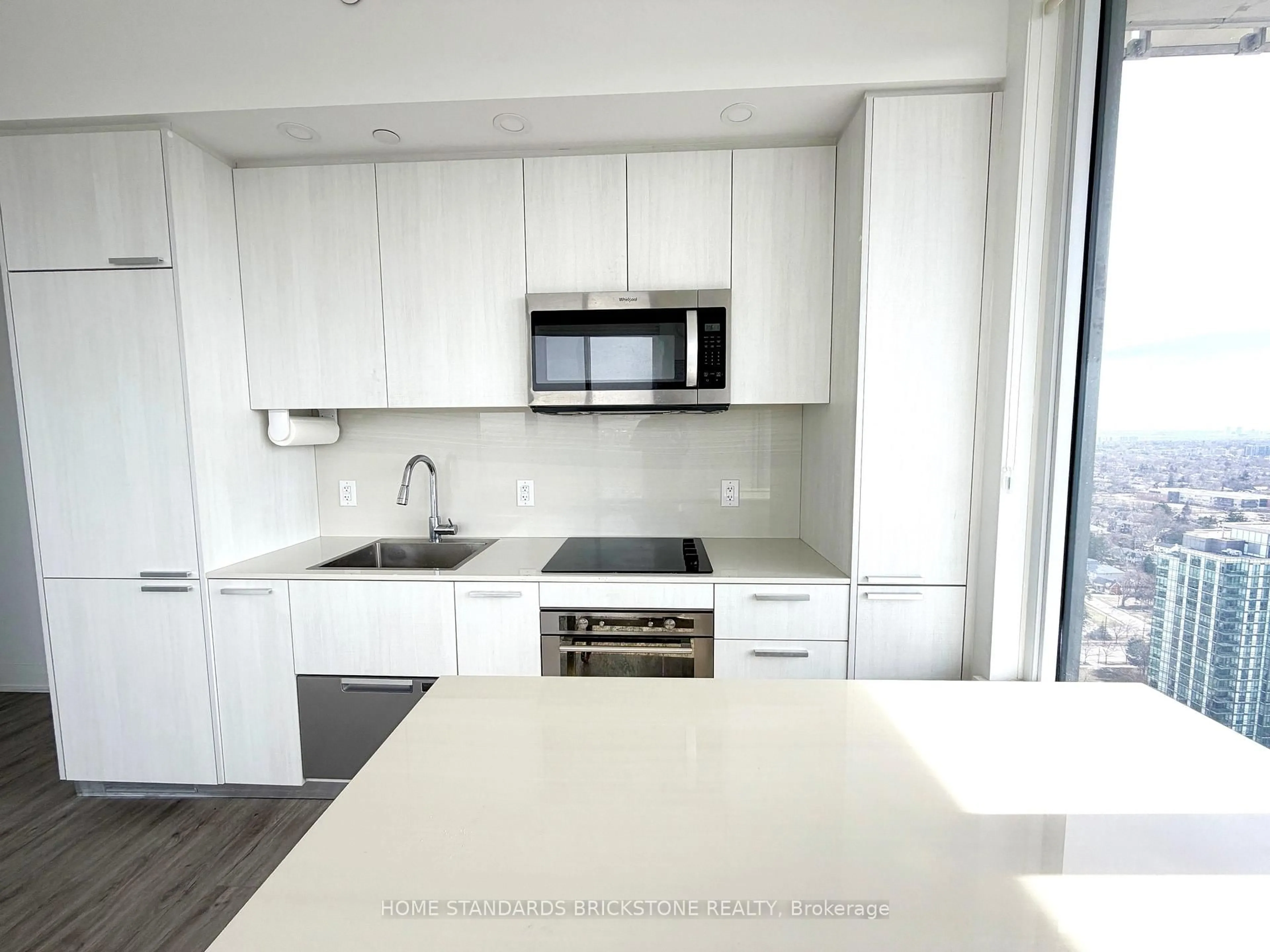 Standard kitchen, unknown for 75 Canterbury Pl #Ph503, Toronto Ontario M2N 2N1
