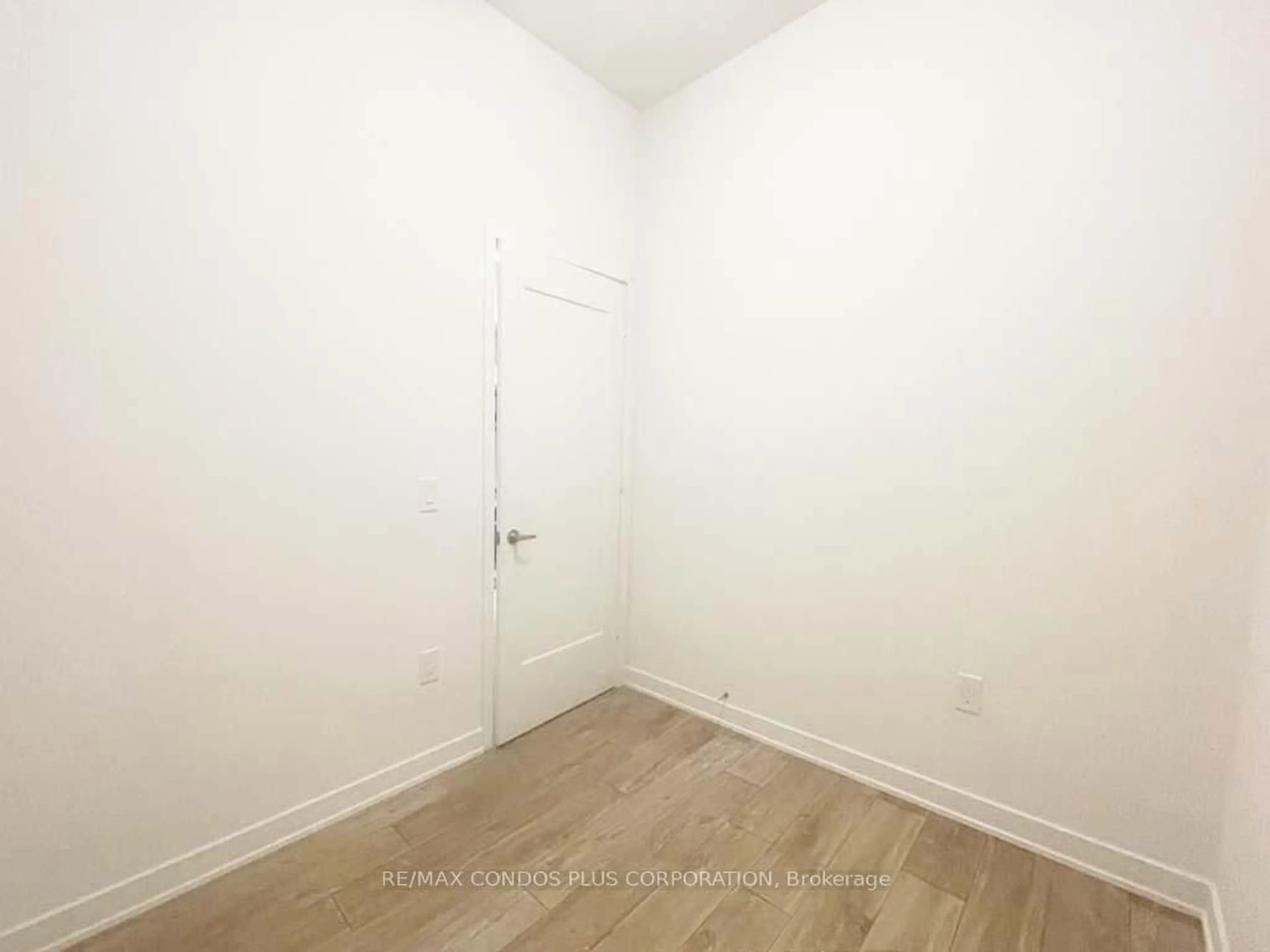 A pic of a room for 60 Princess St #1113, Toronto Ontario M5A 2C7
