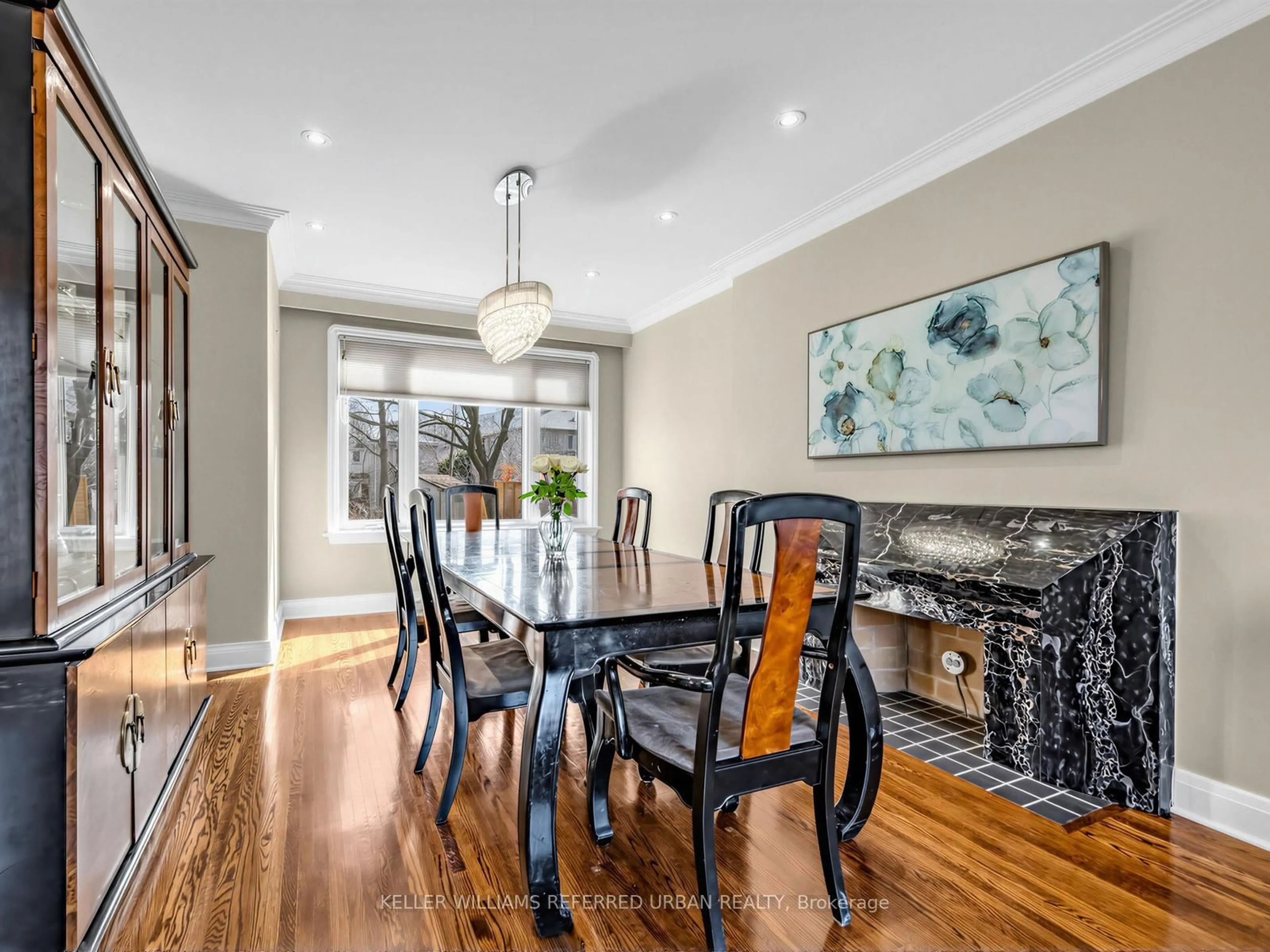 Dining room, wood/laminate floor for 31 Prince Charles Dr, Toronto Ontario M6A 2H1