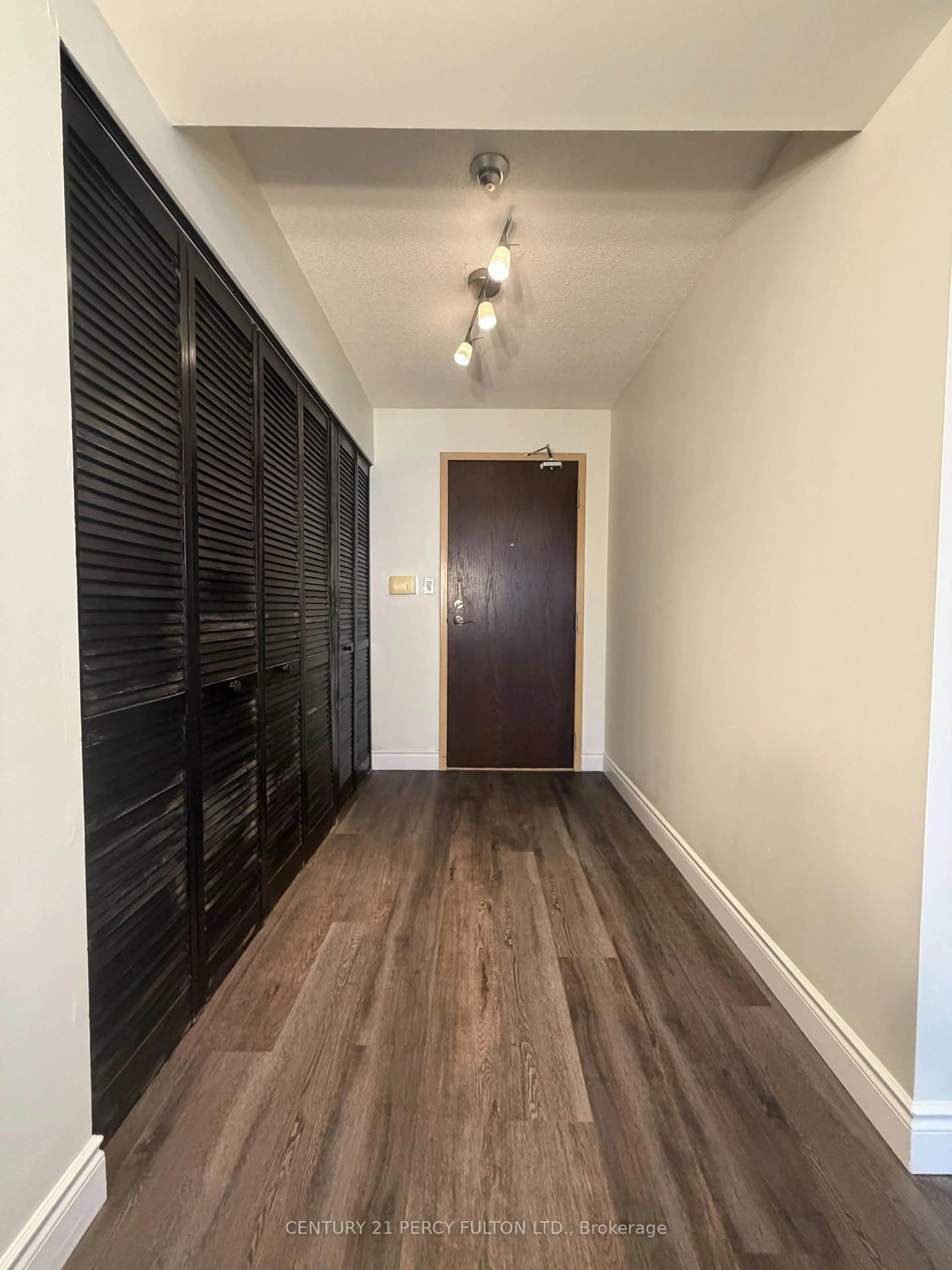 Unknown for 30 Greenfield Ave #1115, Toronto Ontario M2N 6N3