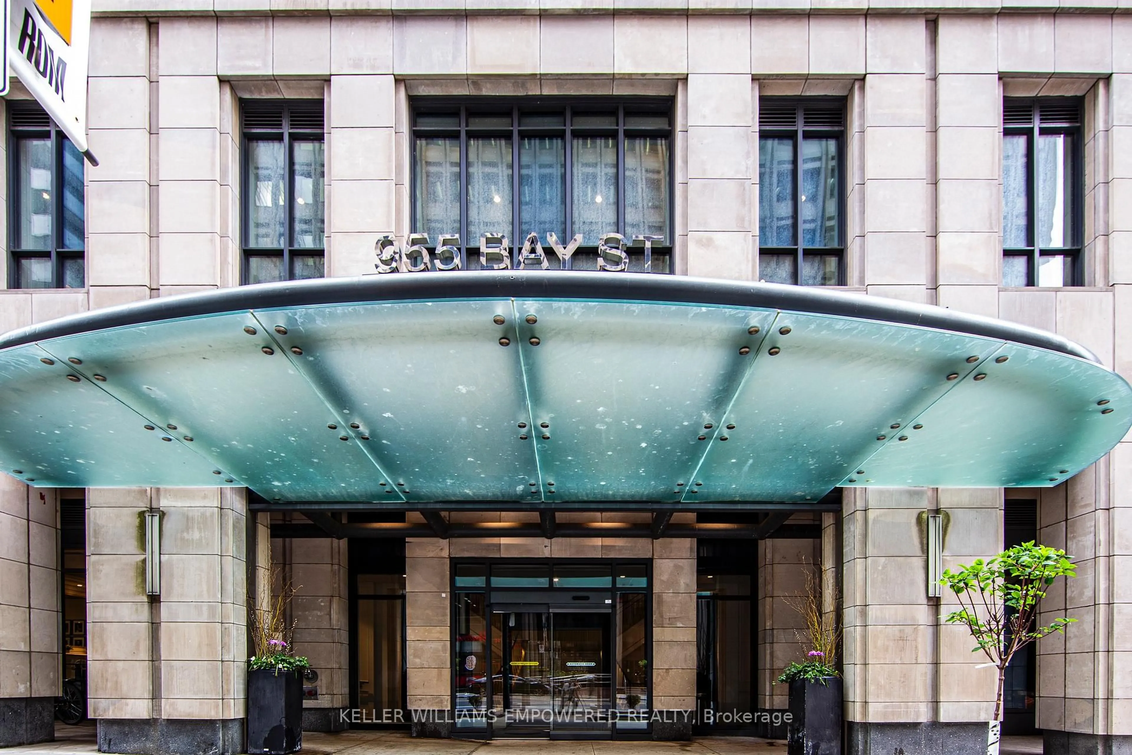 Lobby for 955 Bay St #2414, Toronto Ontario M5S 0C6