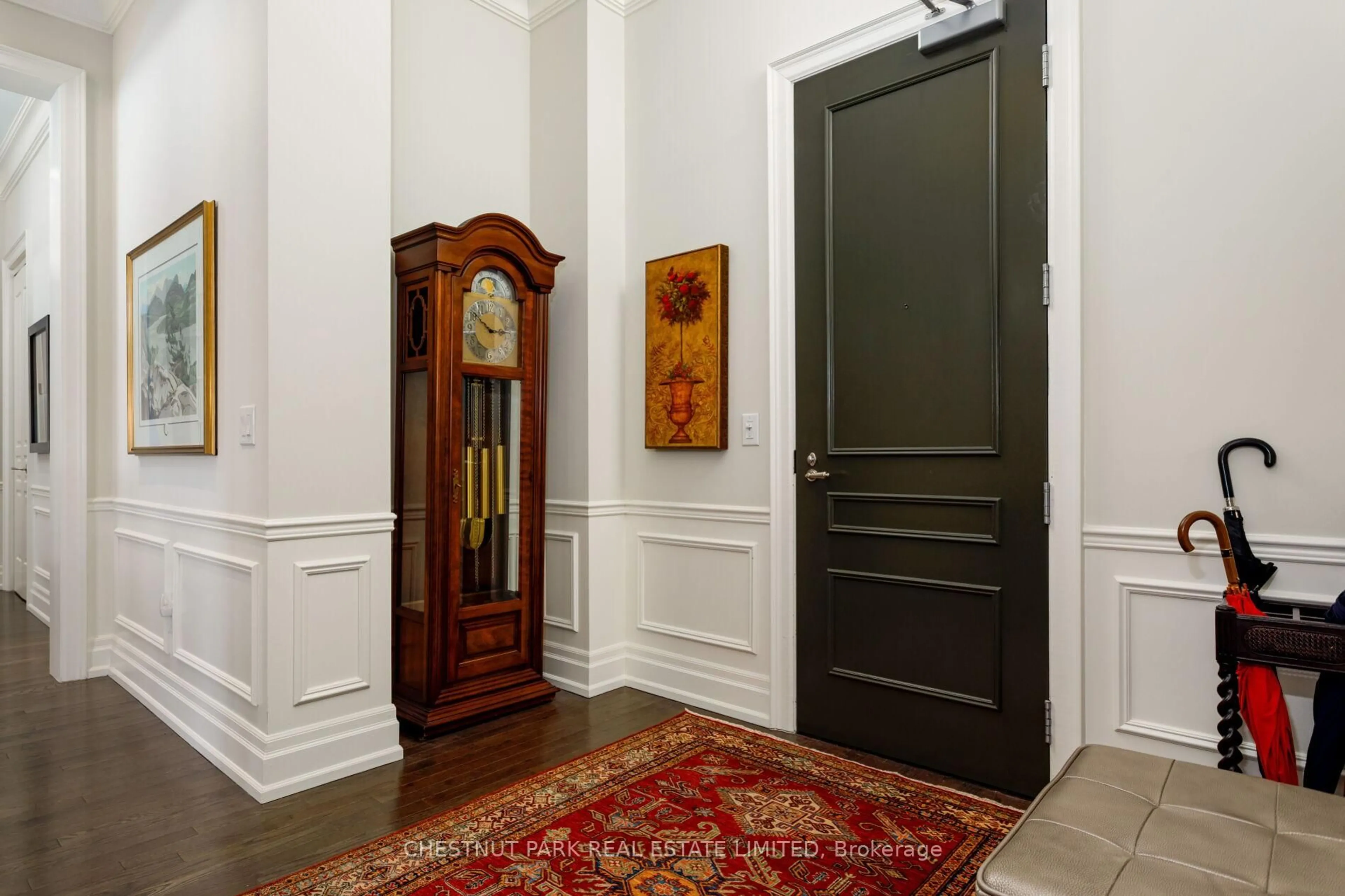 Indoor entryway for 21 Burkebrook Pl #804, Toronto Ontario M4G 0A2