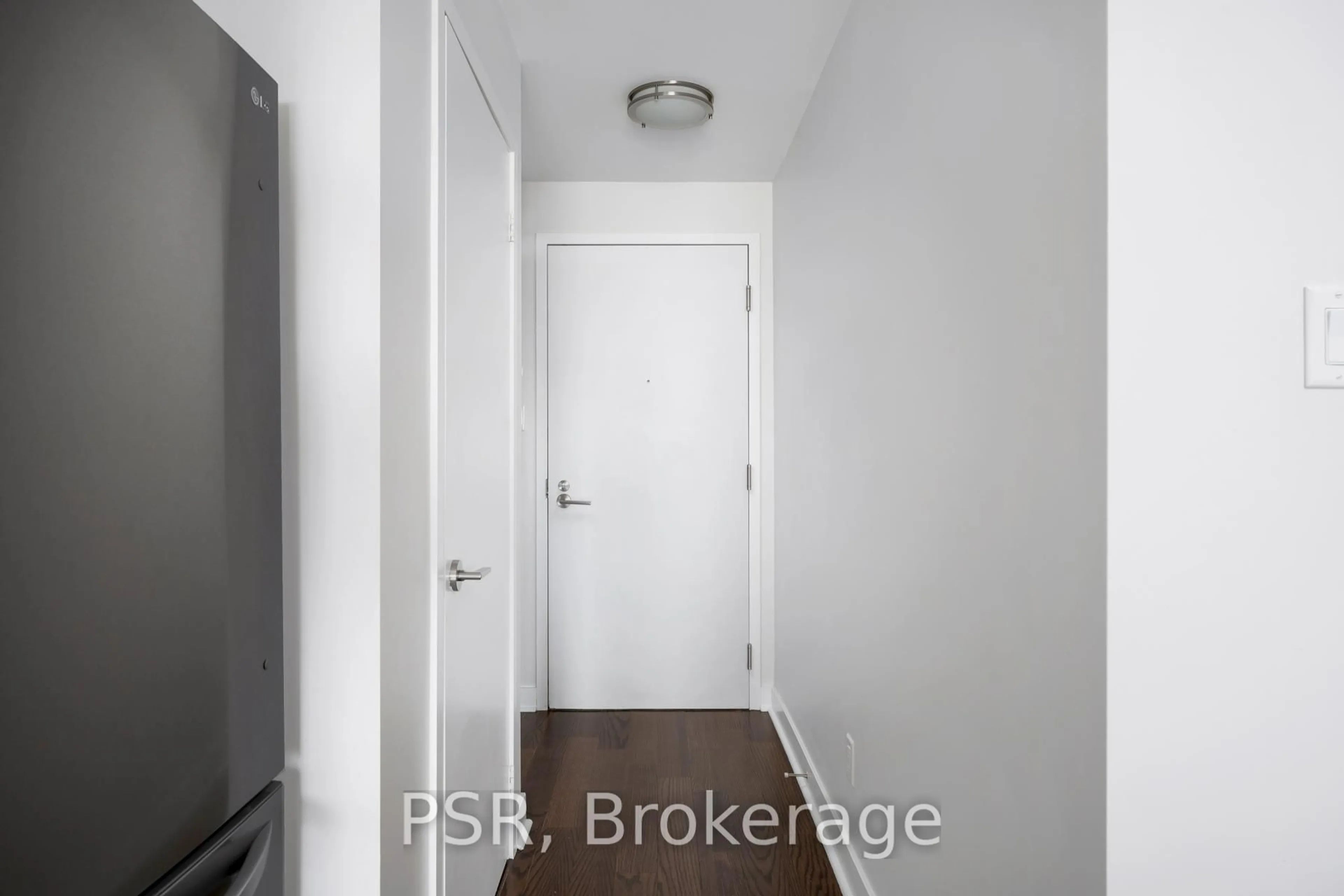 Unknown for 1171 Queen St #1001, Toronto Ontario M6J 0A5