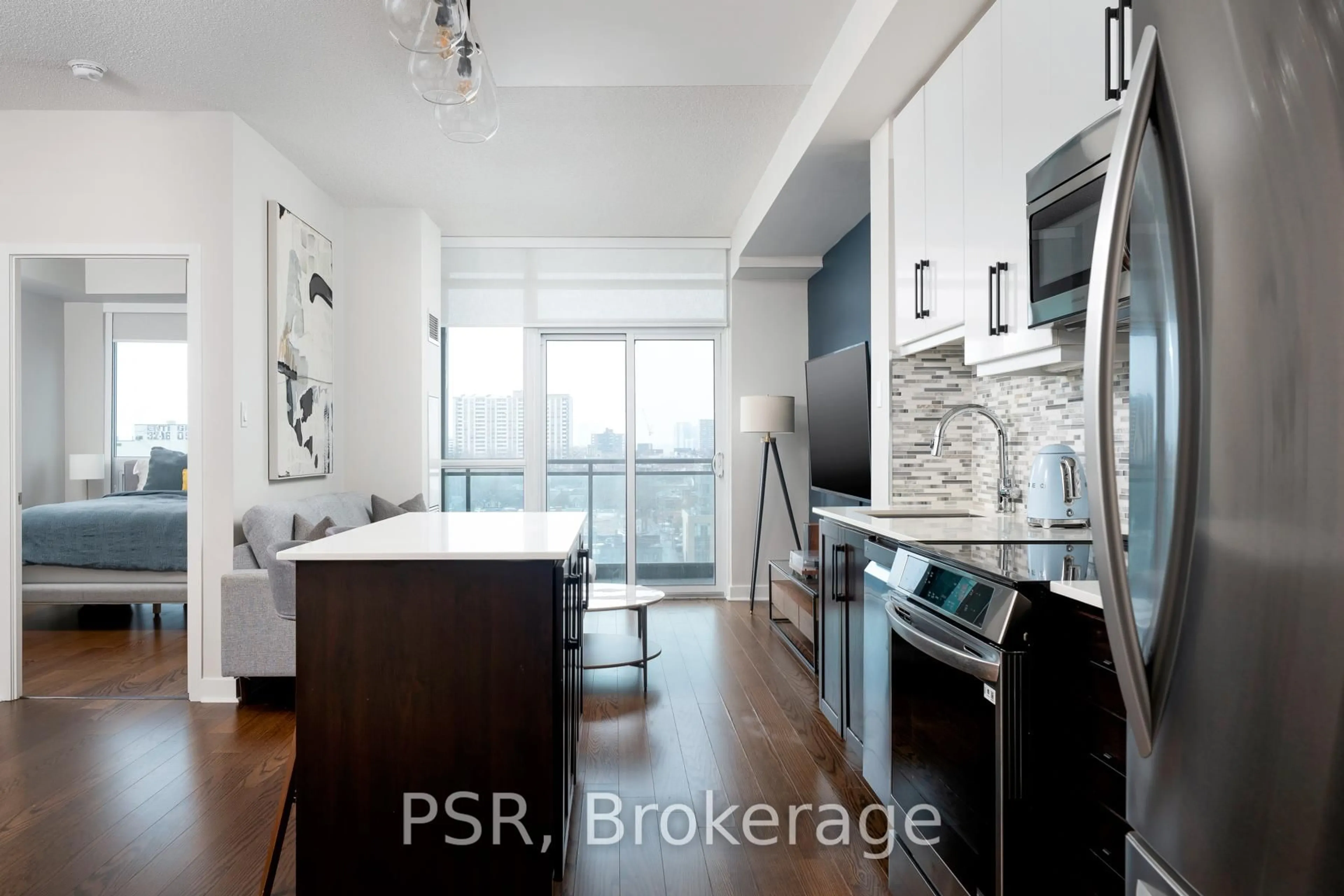 Unknown for 1171 Queen St #1001, Toronto Ontario M6J 0A5