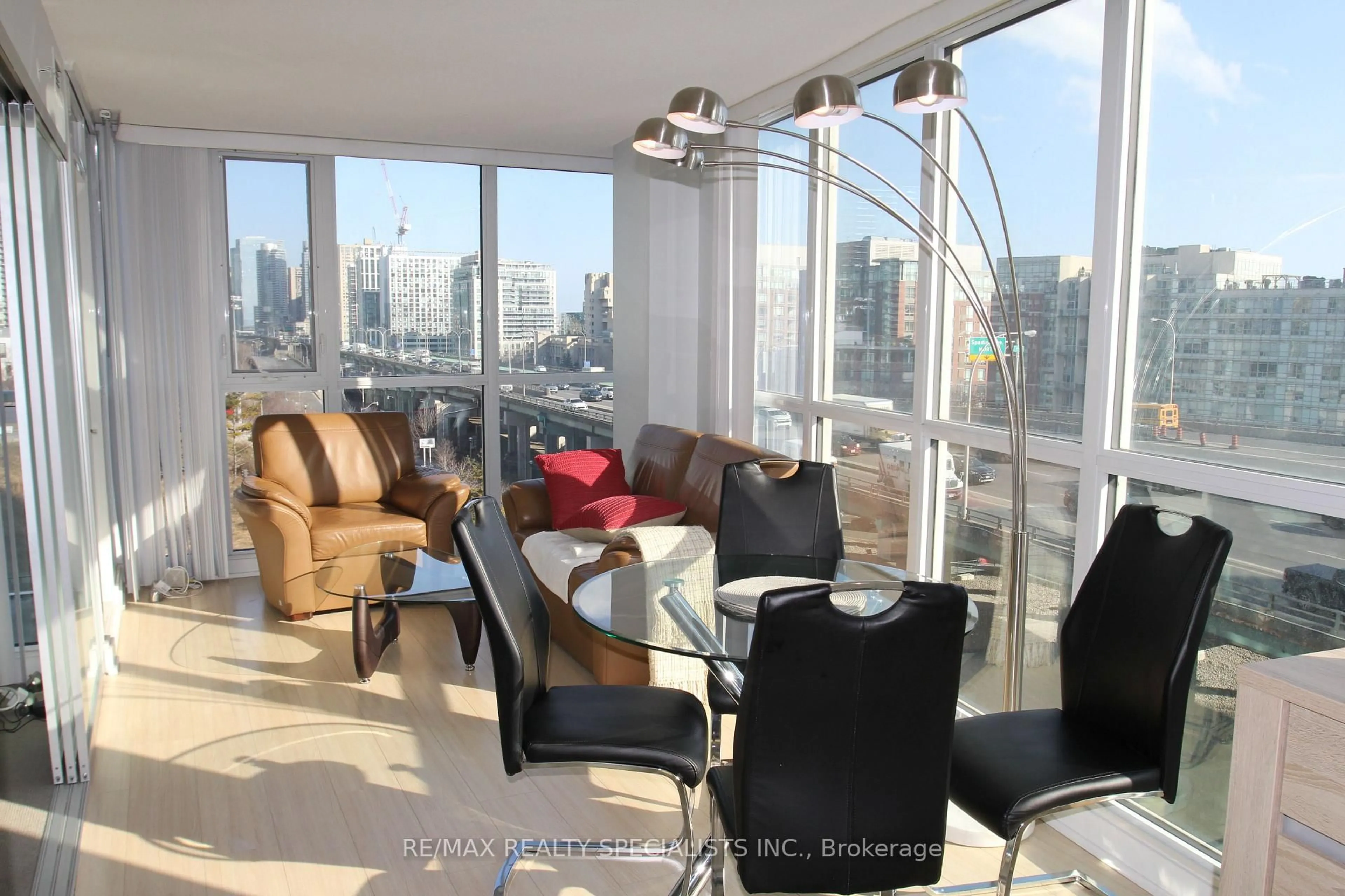Living room with furniture, unknown for 75 Queens Wharf Rd #707, Toronto Ontario M5V 0J8