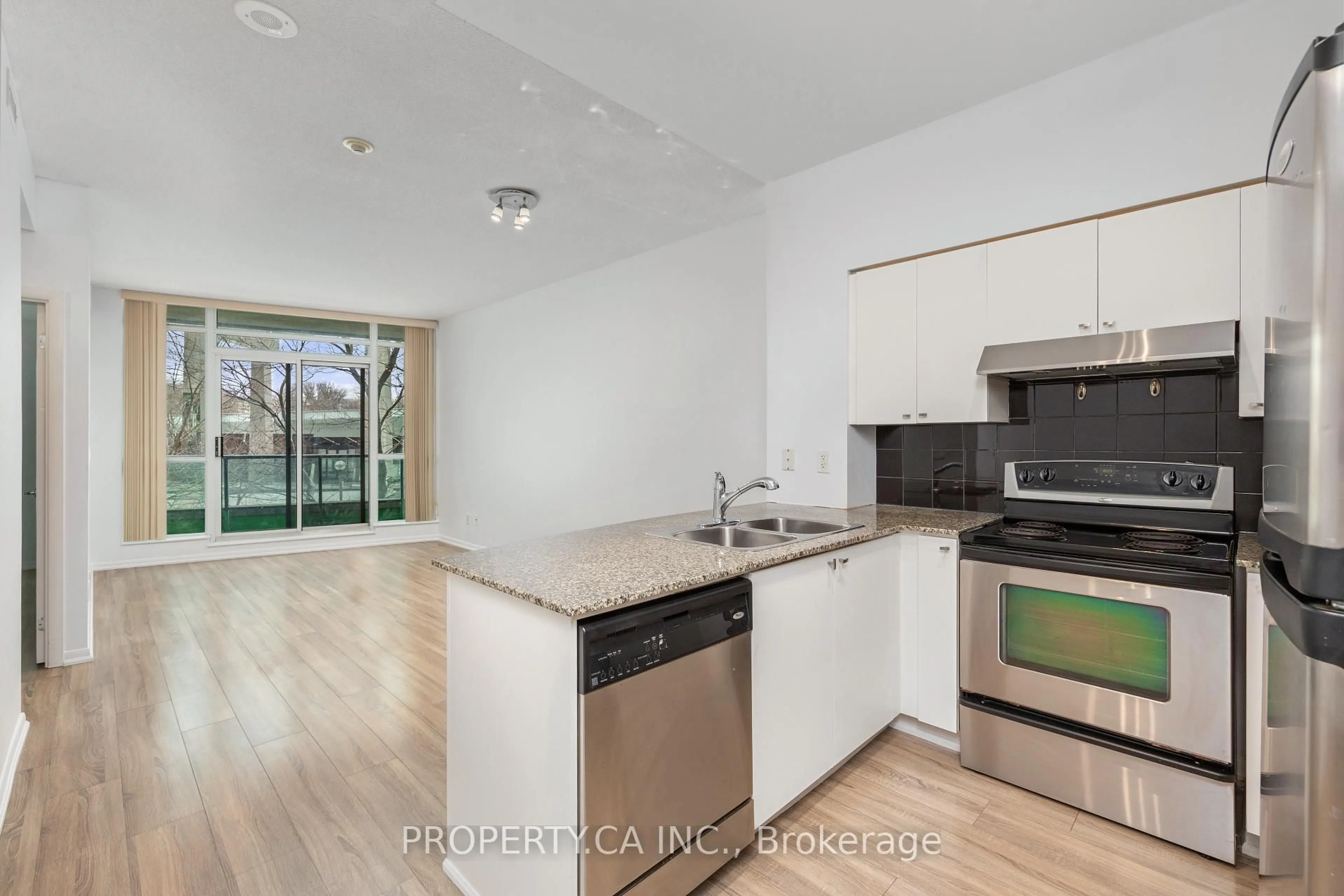 Open concept kitchen, unknown for 231 Fort York Blvd #223, Toronto Ontario M5V 1B2