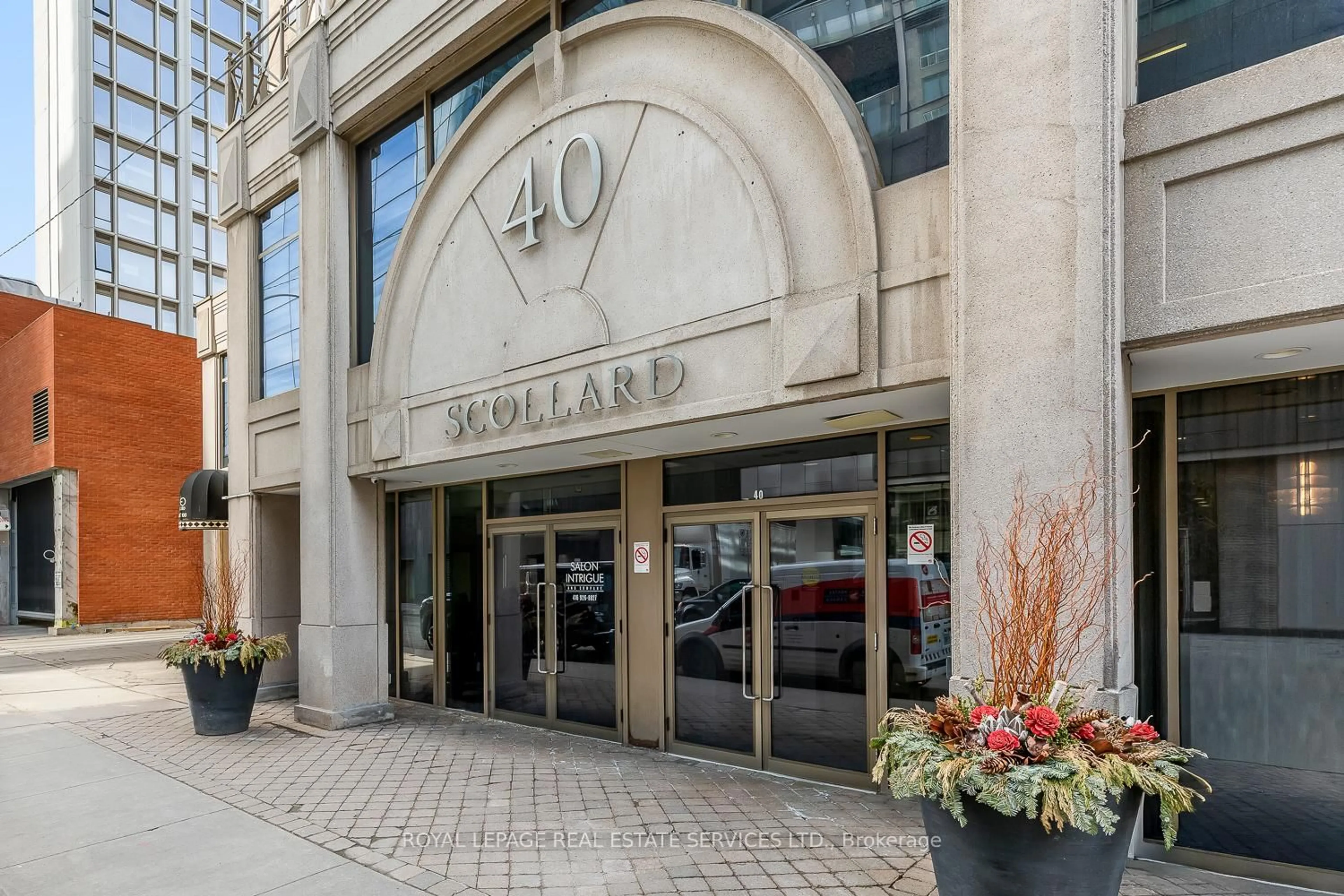 Lobby for 40 Scollard St #403, Toronto Ontario M5R 3S1