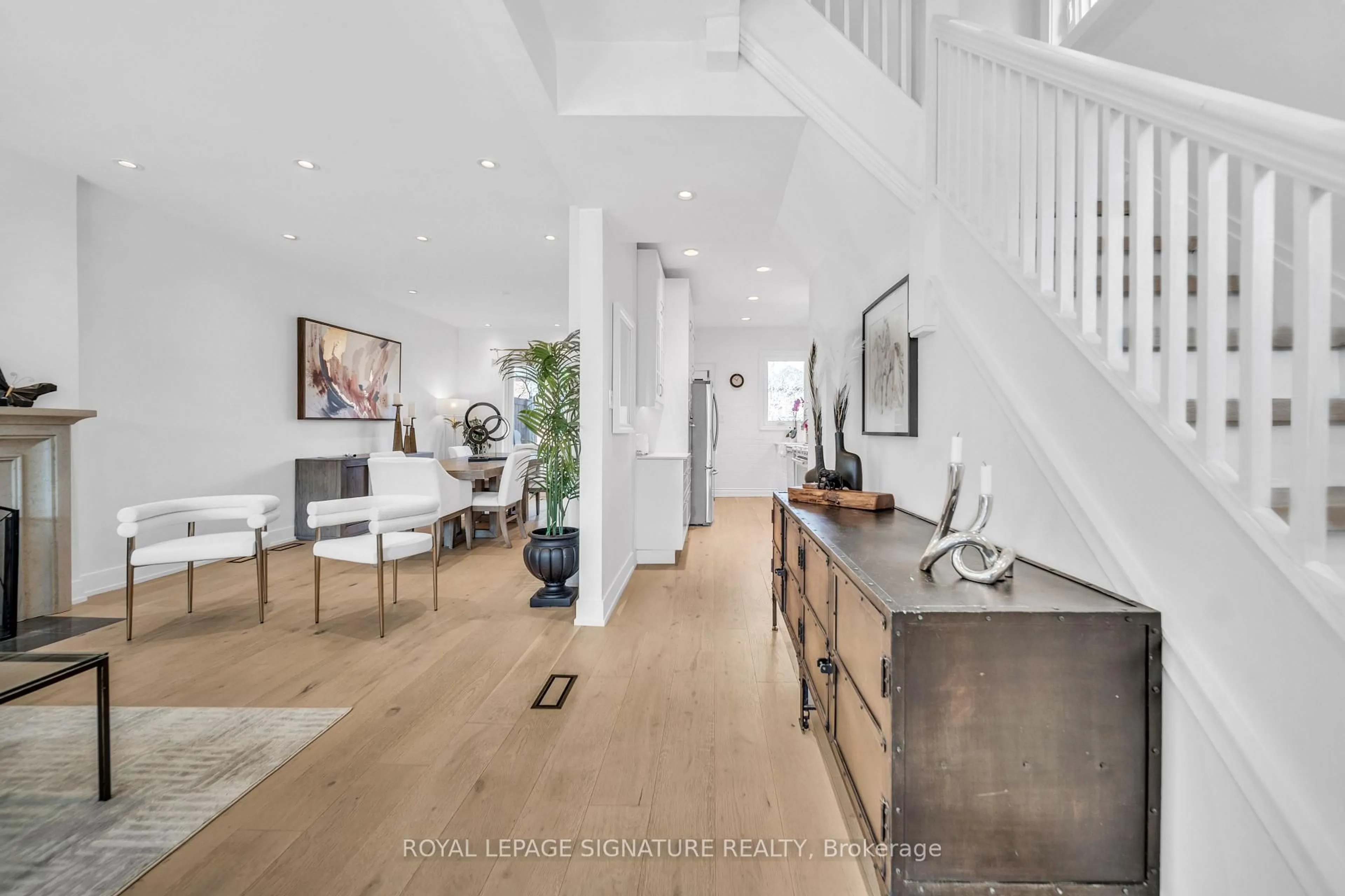 Unknown for 70 Cranbrooke Ave, Toronto Ontario M5M 1M4