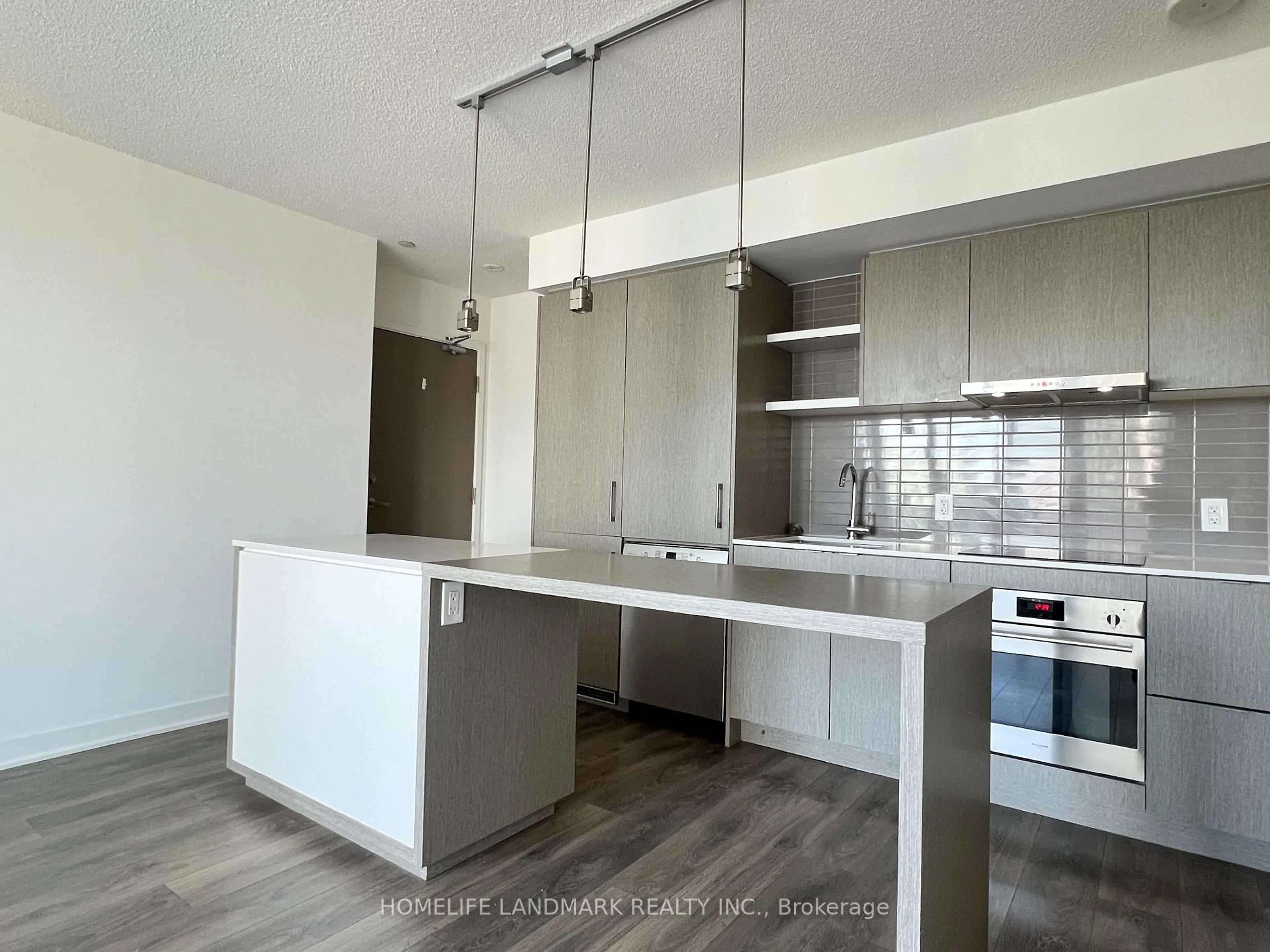 Open concept kitchen, unknown for 88 Harbour St #2806, Toronto Ontario M5J 1B7