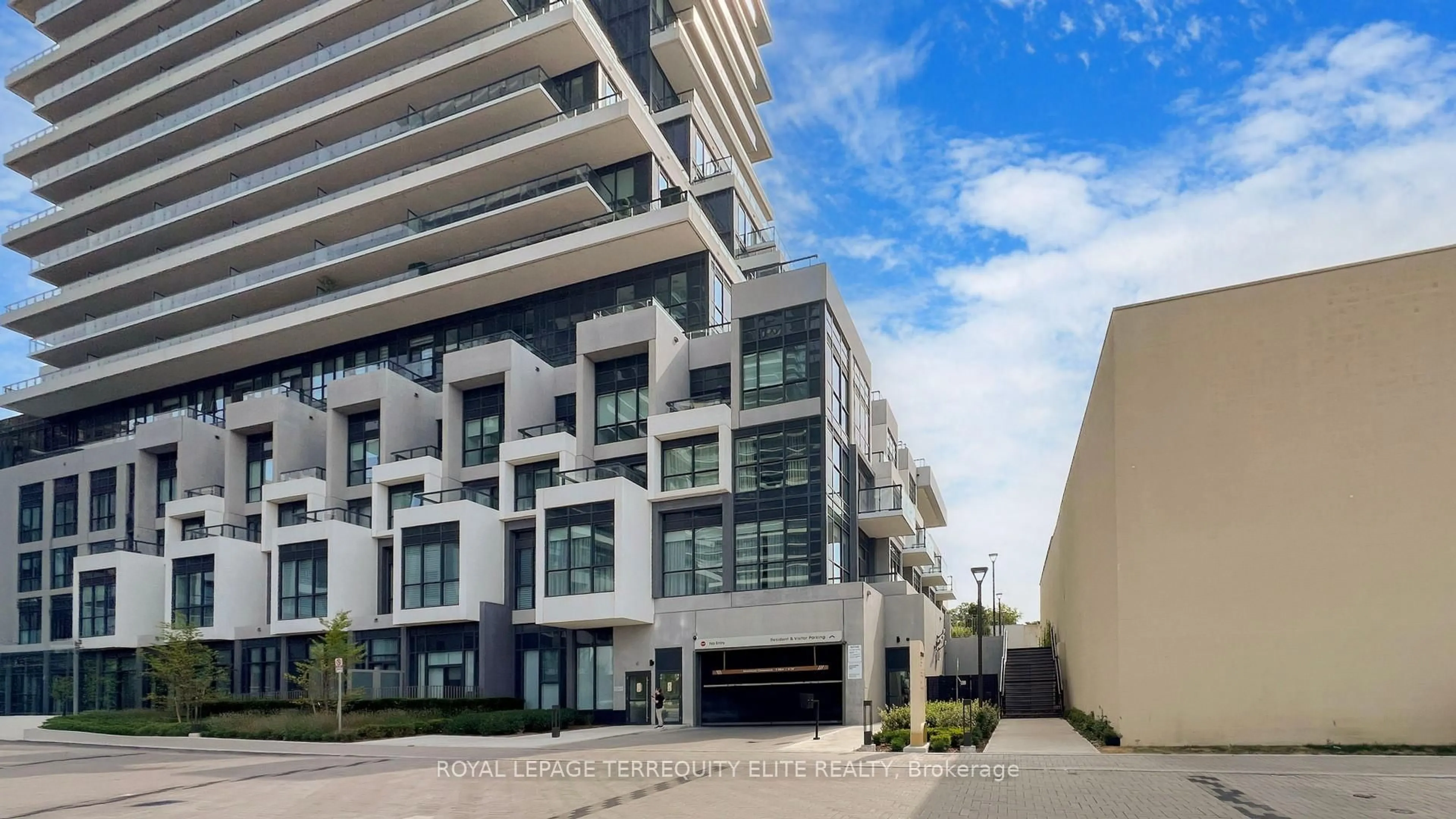 Unknown for 30 Inn On The Park Dr #521, Toronto Ontario M3C 0P7