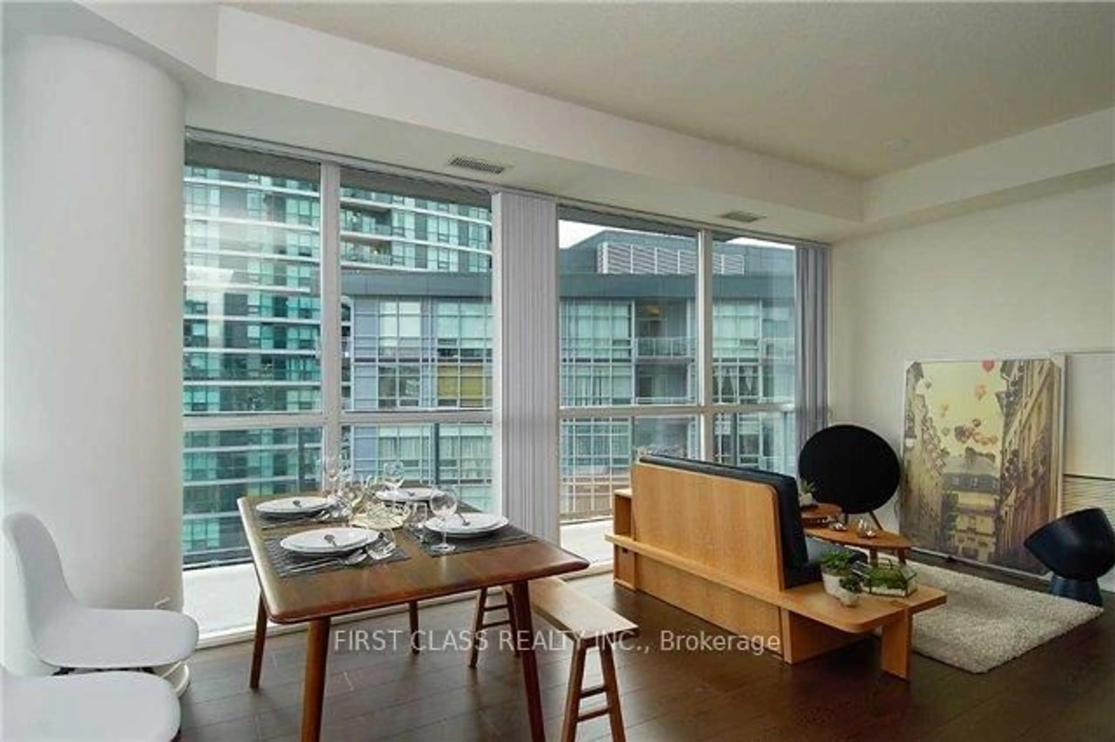 Dining room, unknown for 20 Bruyeres Mews #1610, Toronto Ontario M5V 0G8