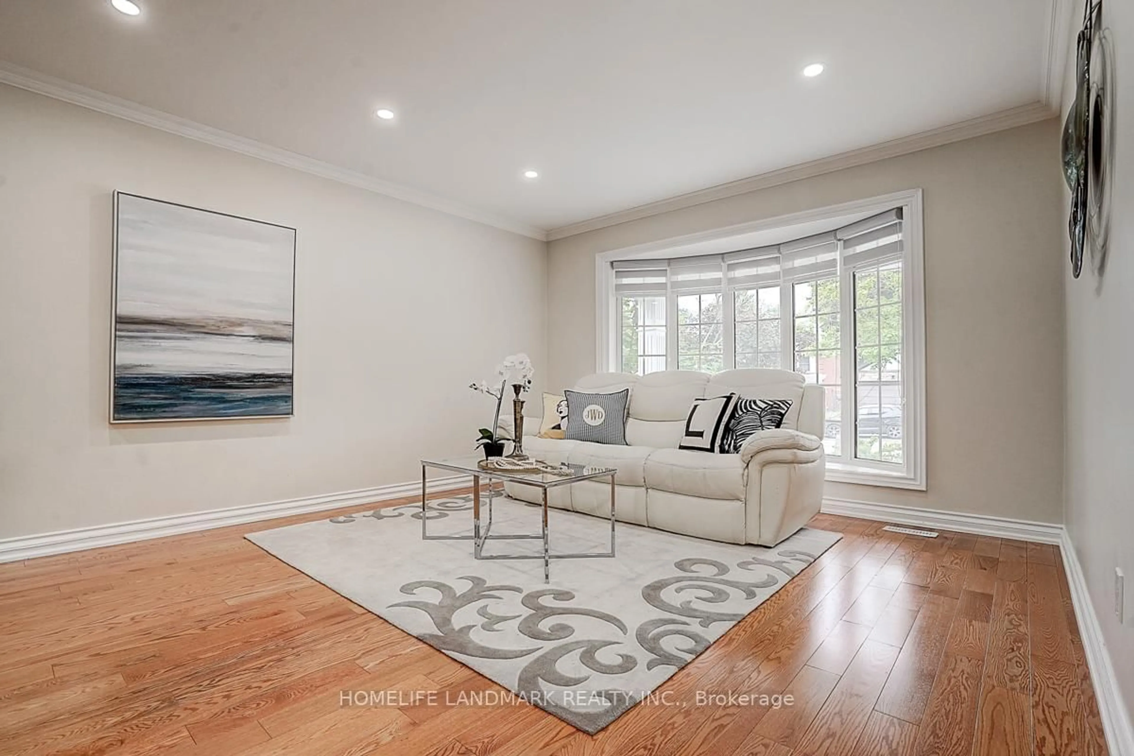 Living room with furniture, unknown for 89 Whitehorn Cres, Toronto Ontario M2J 3B1