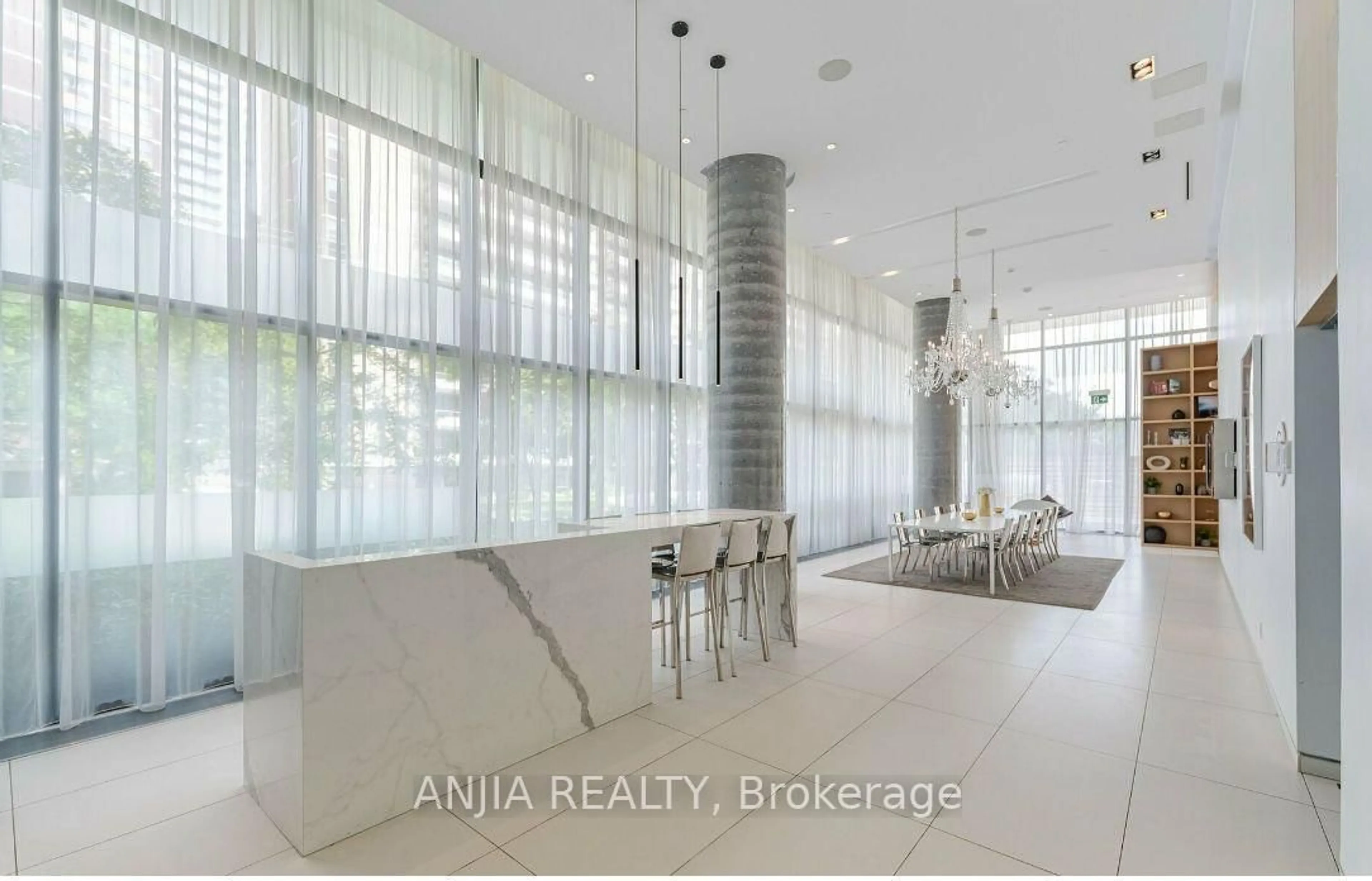 Unknown for 185 Roehampton Ave #312, Toronto Ontario M4P 0C6