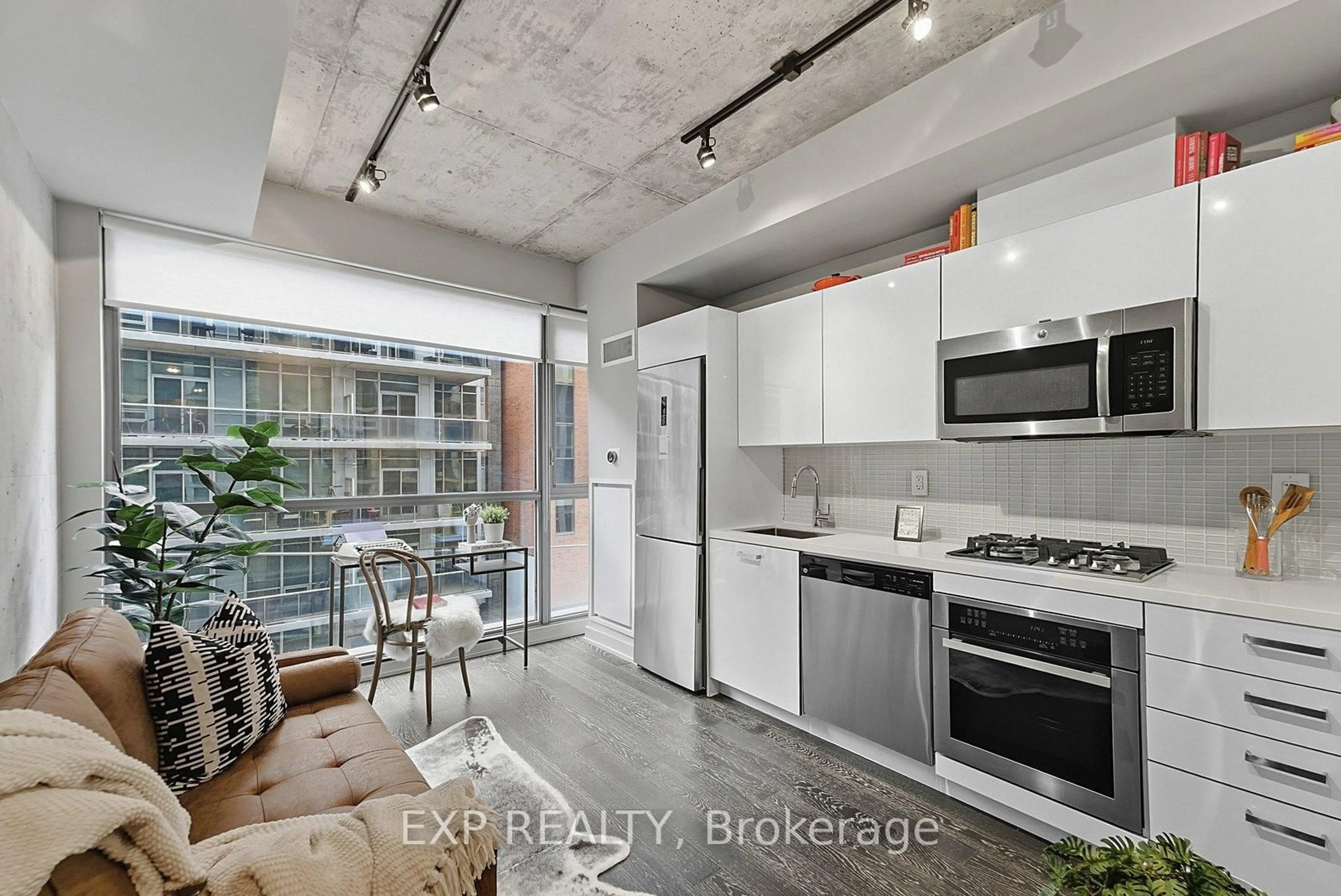 Open concept kitchen, unknown for 39 Brant St #416, Toronto Ontario M5V 2L9