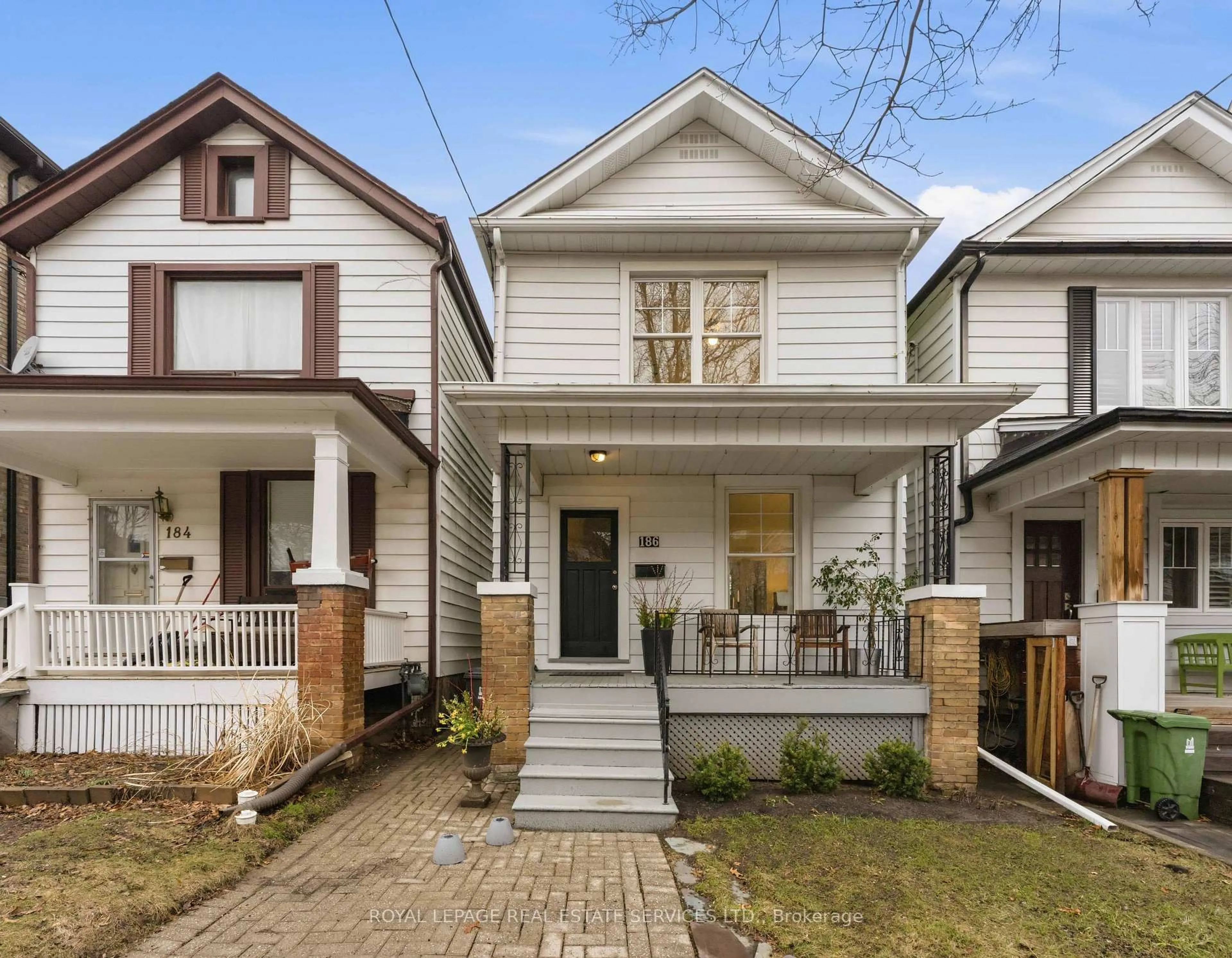 Home with brick exterior material, street for 186 Roslin Ave, Toronto Ontario M4N 1Z6