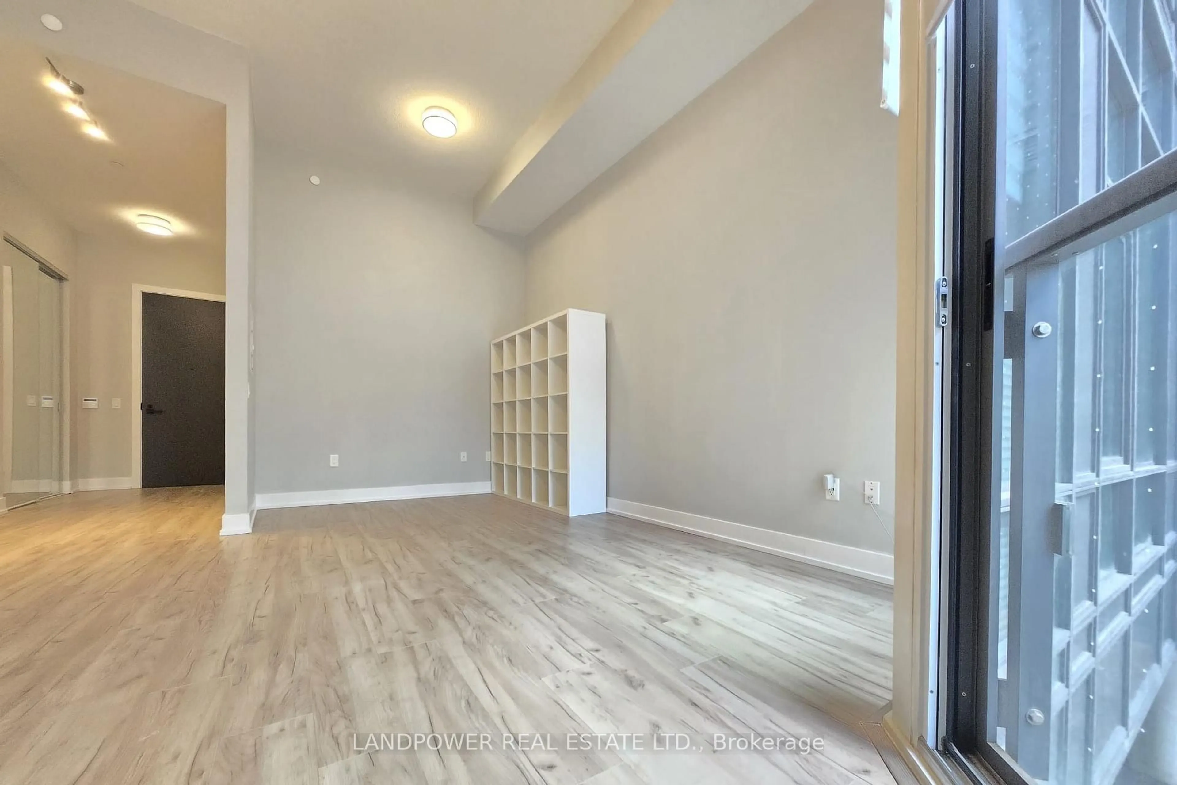 A pic of a room for 25 Adra Grado Way #258, Toronto Ontario M2J 0H6