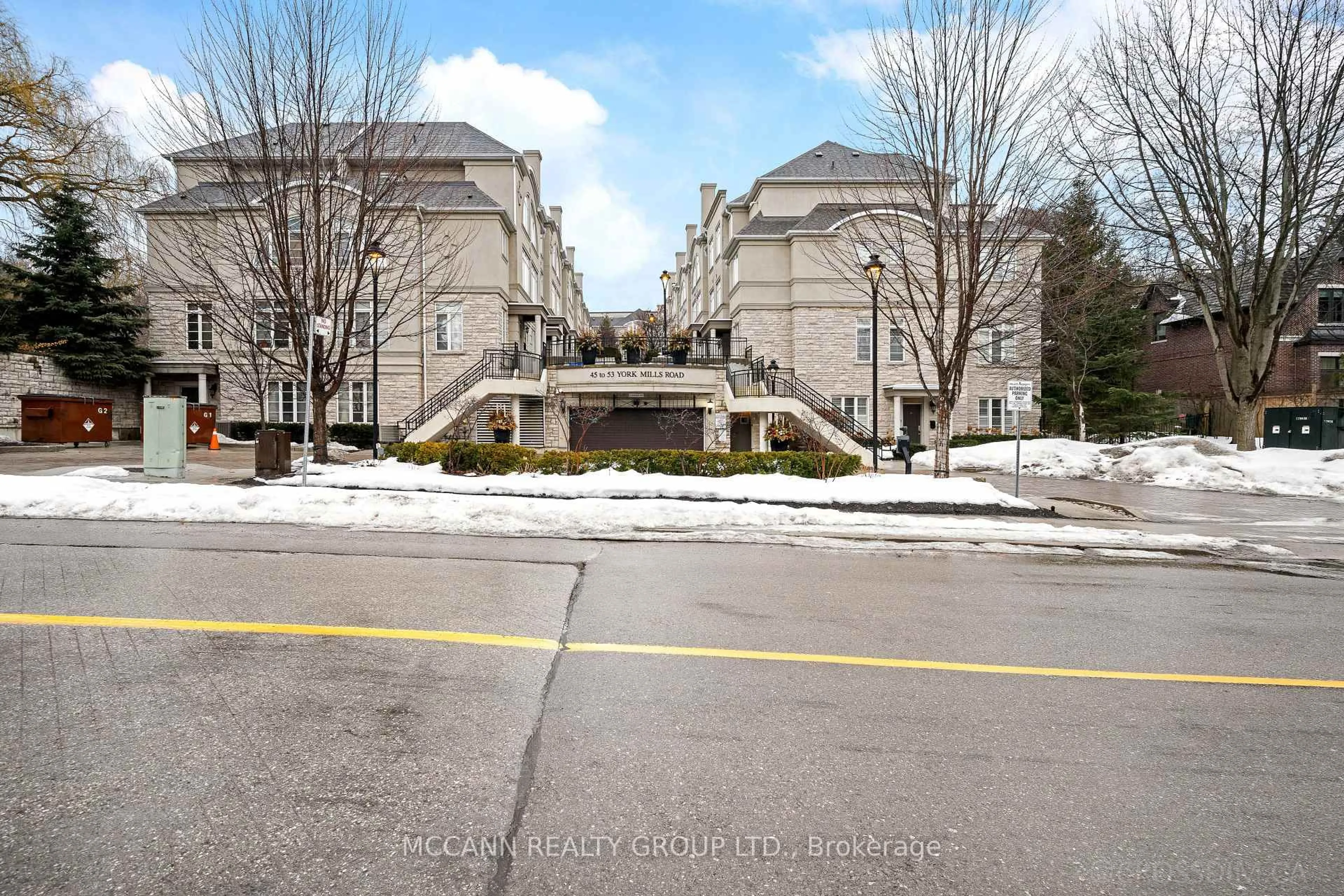 Unknown for 45 York Mills Rd #119, Toronto Ontario M2P 1B6